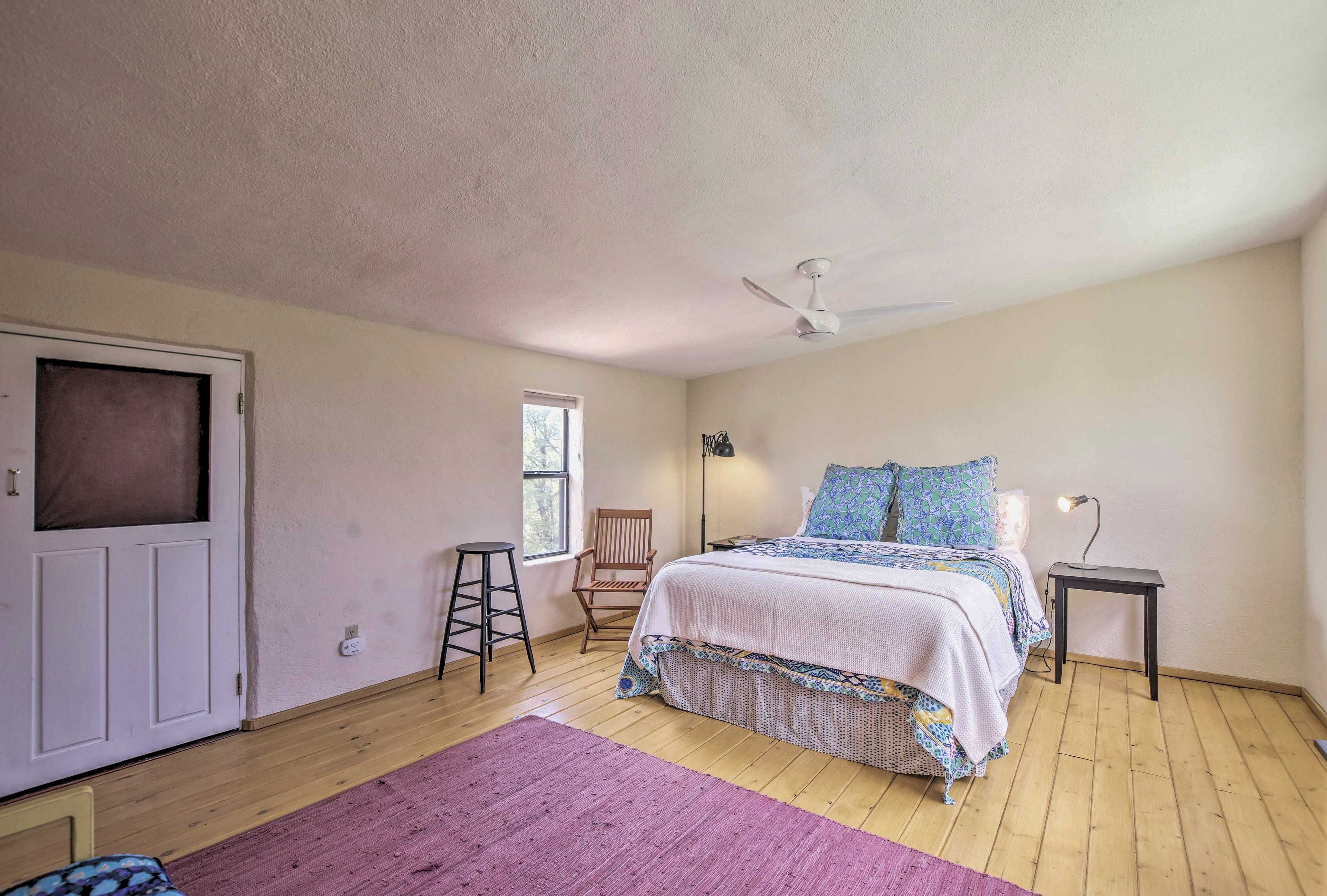 Bedroom 1 | Queen Bed | Linens Provided