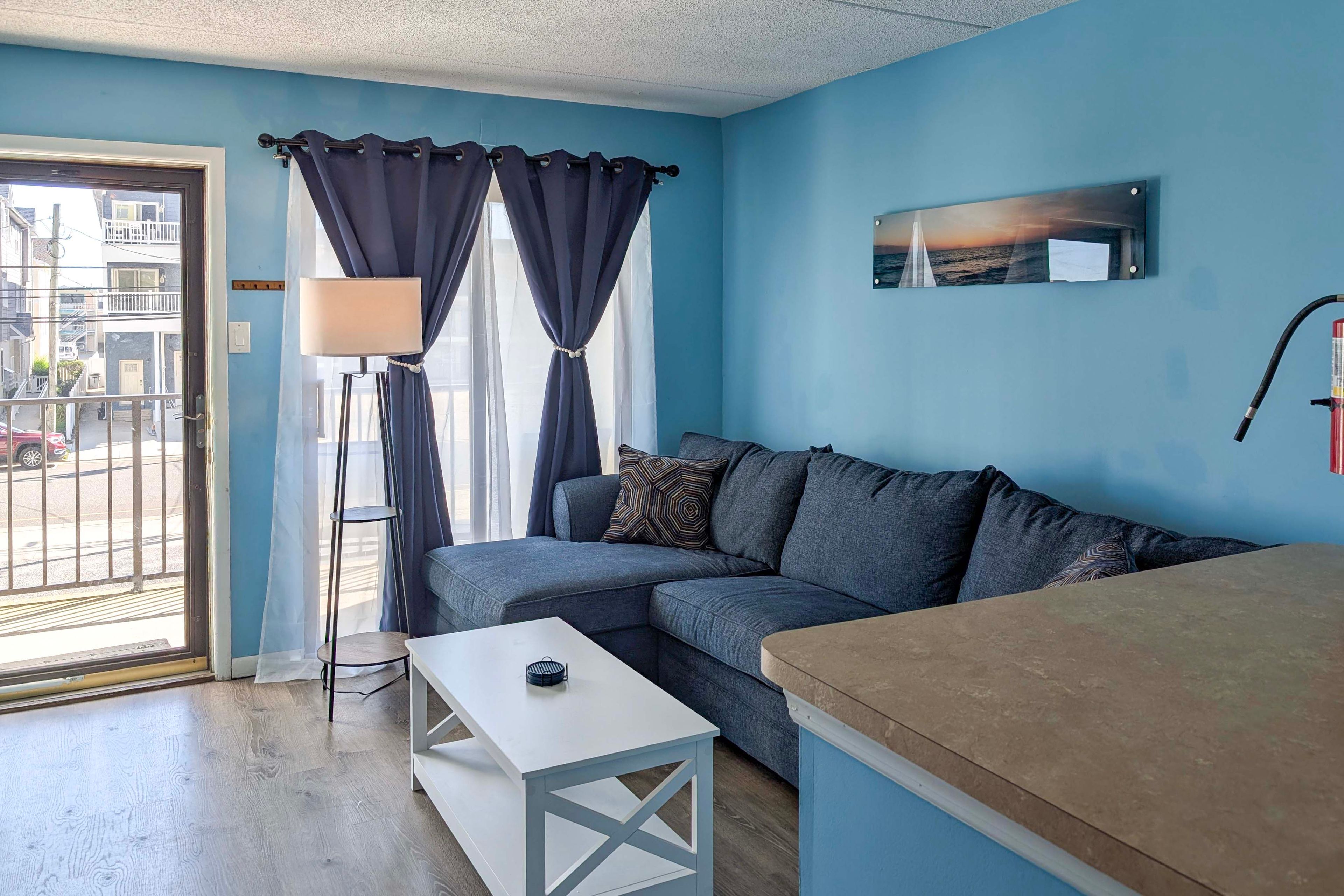 Single-Story Condo | Pool Access On-Site | Walking Distance to Beach & Boardwalk