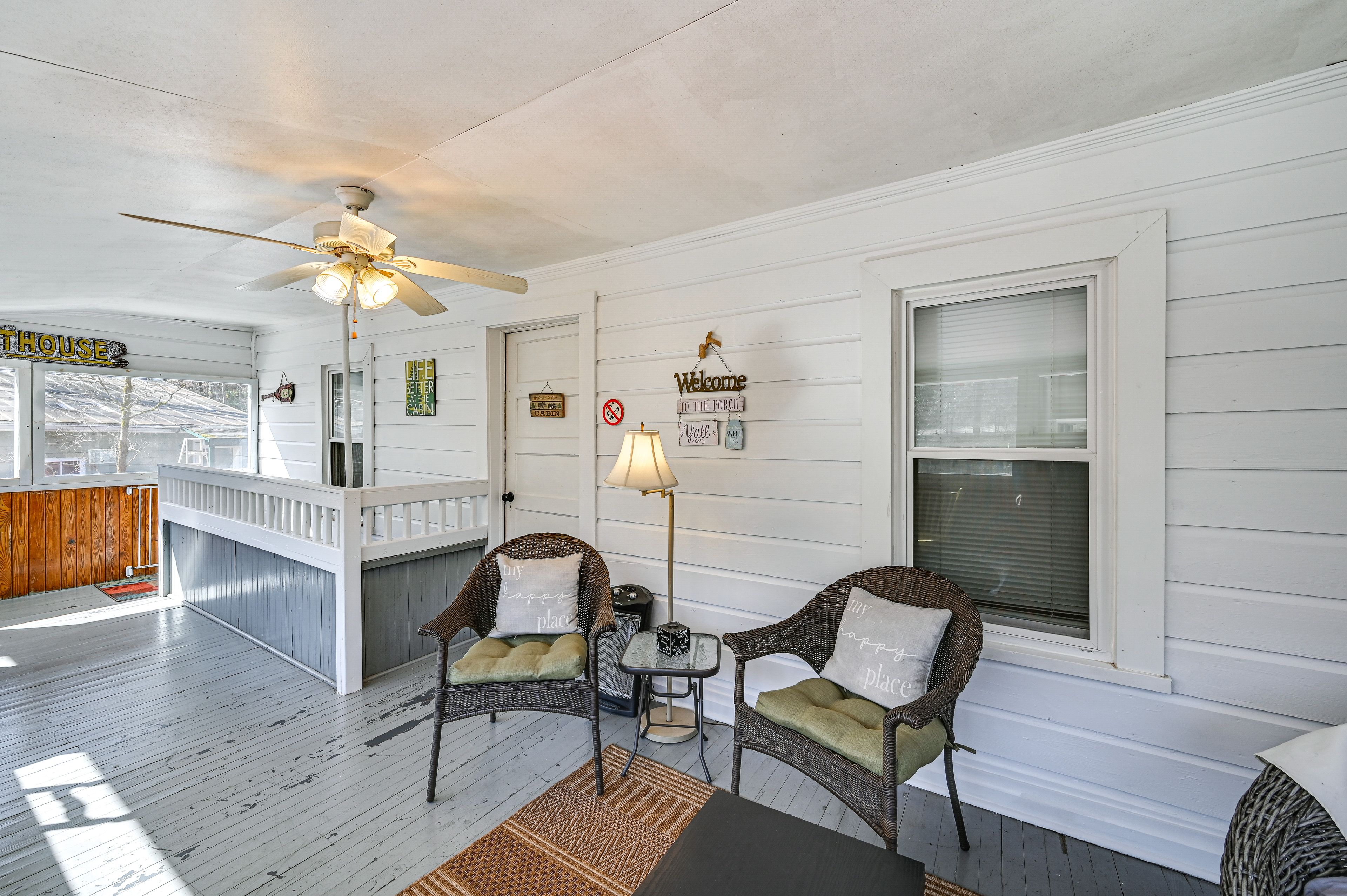 Screened Porch | 2nd Floor