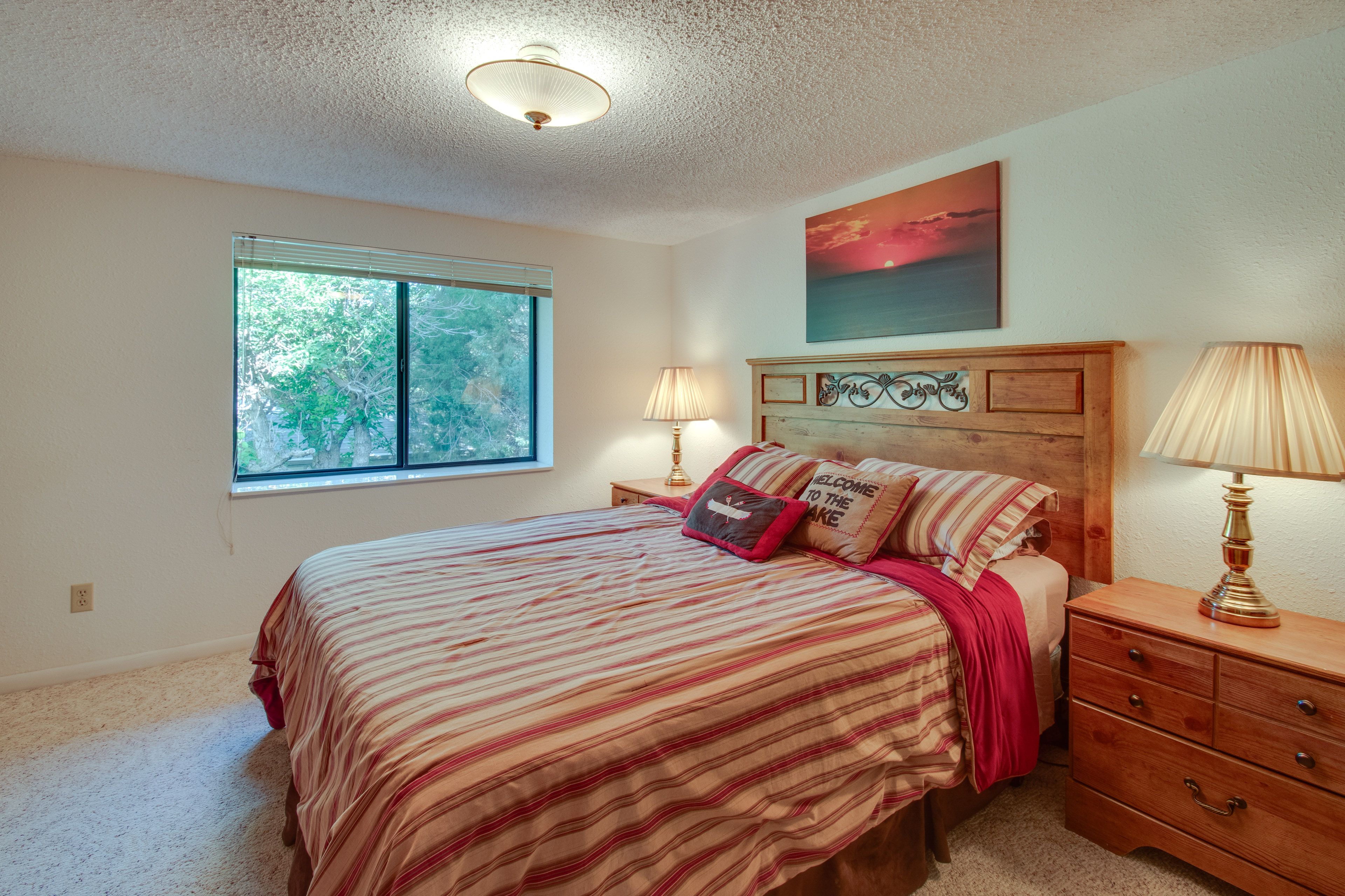 Bedroom 2 | Queen Bed