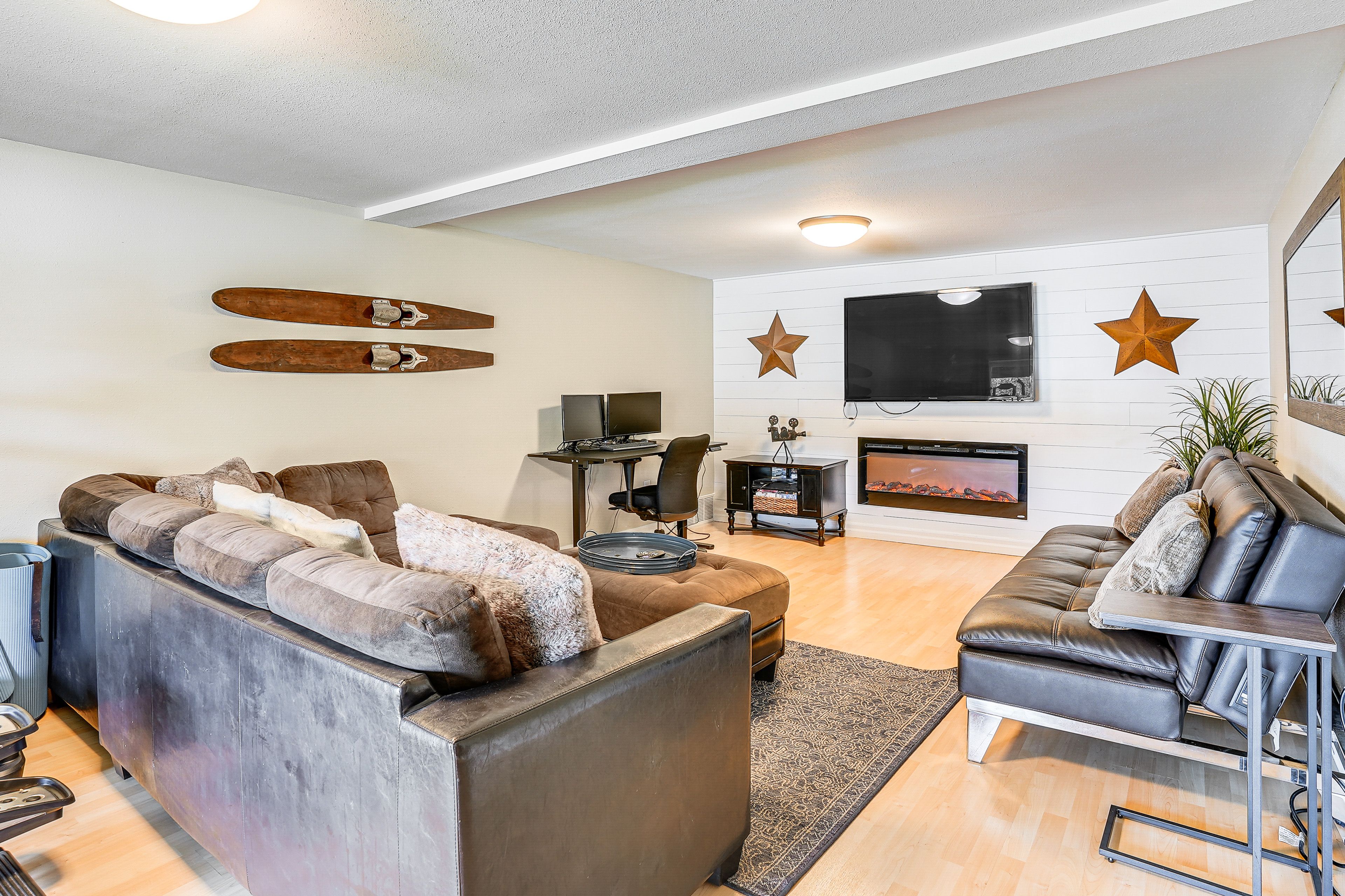 Bedroom 4 | Sleeper Sofa | Lower Deck Access | Lower Level