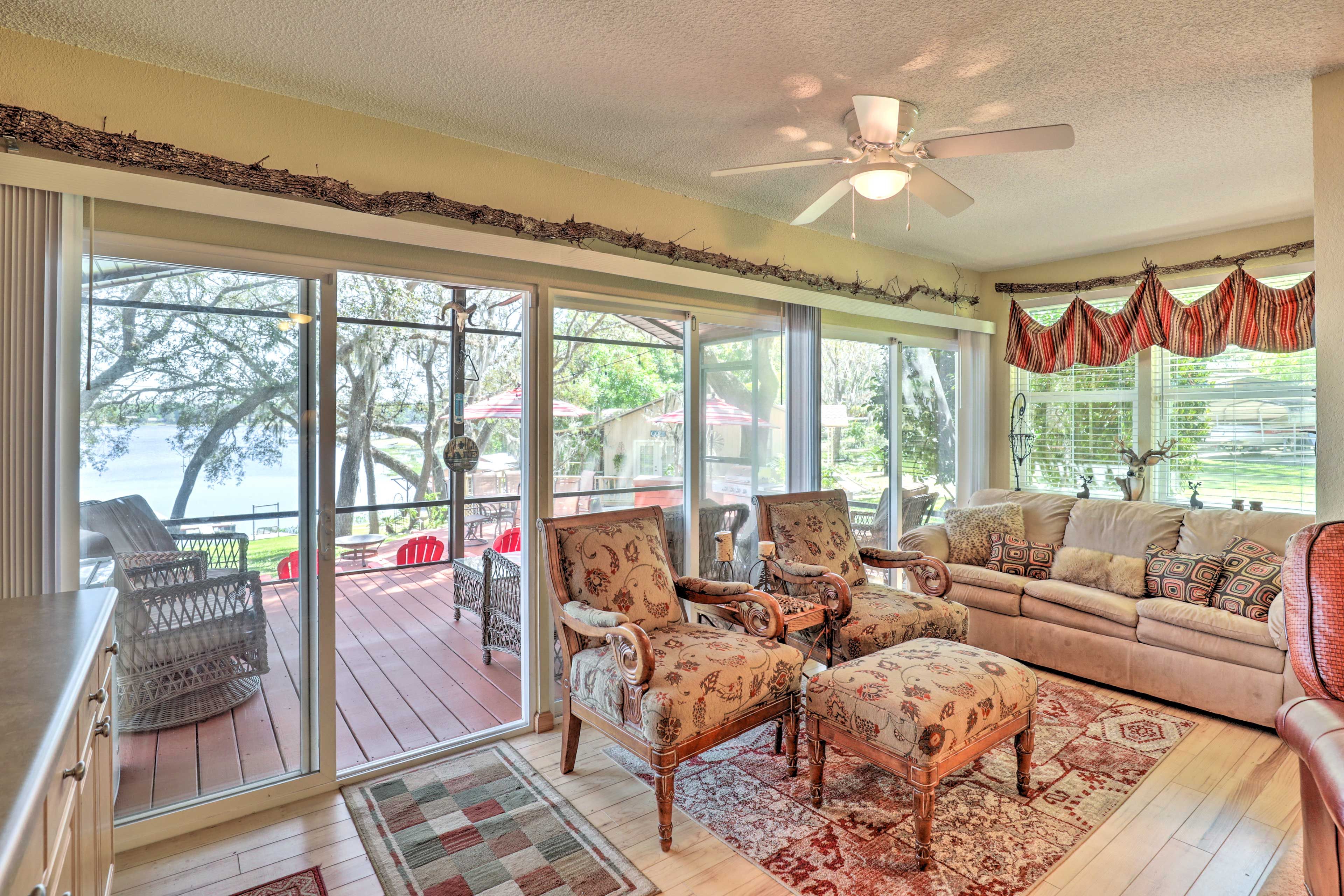 Sunroom | Sleeper Sofa | Porch Access