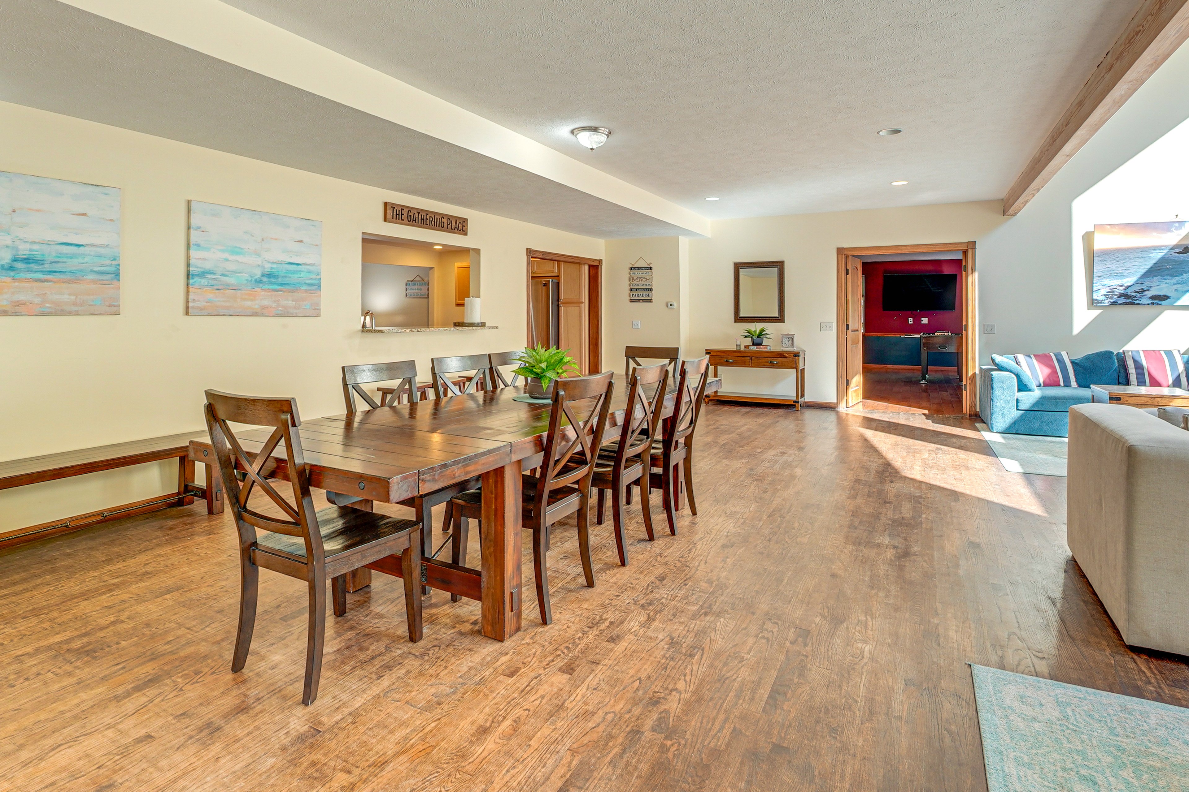 Open Floor Plan | Free WiFi | Dining Area | Dishes & Flatware Provided