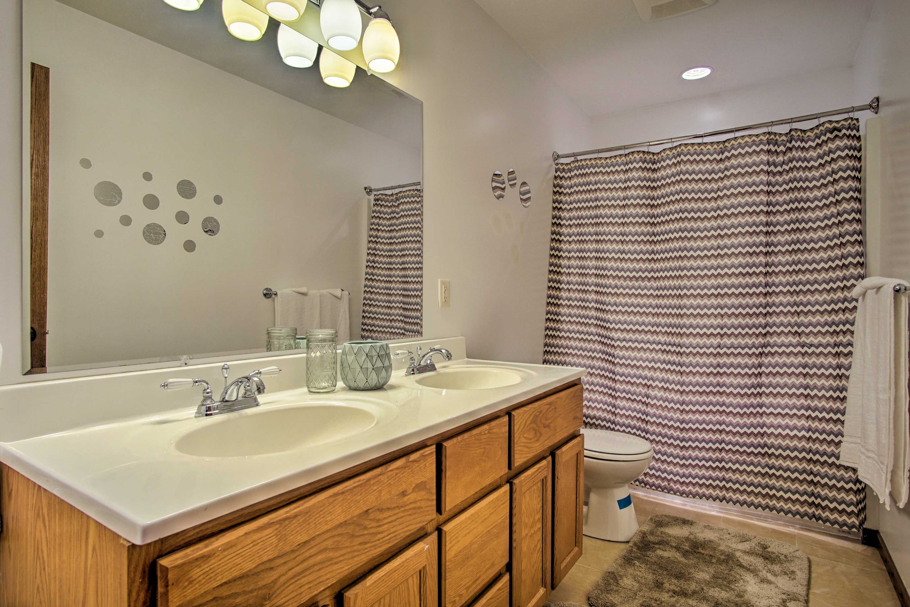 Full Bathroom