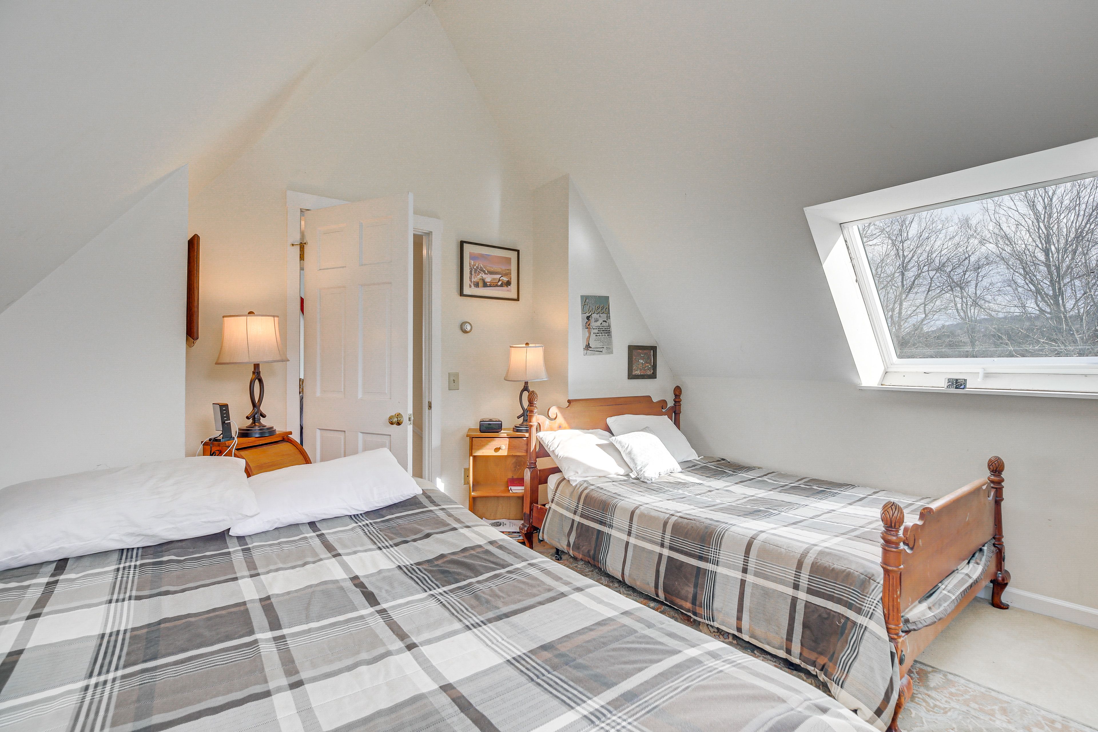 Bedroom 2 | 2 Queen Beds
