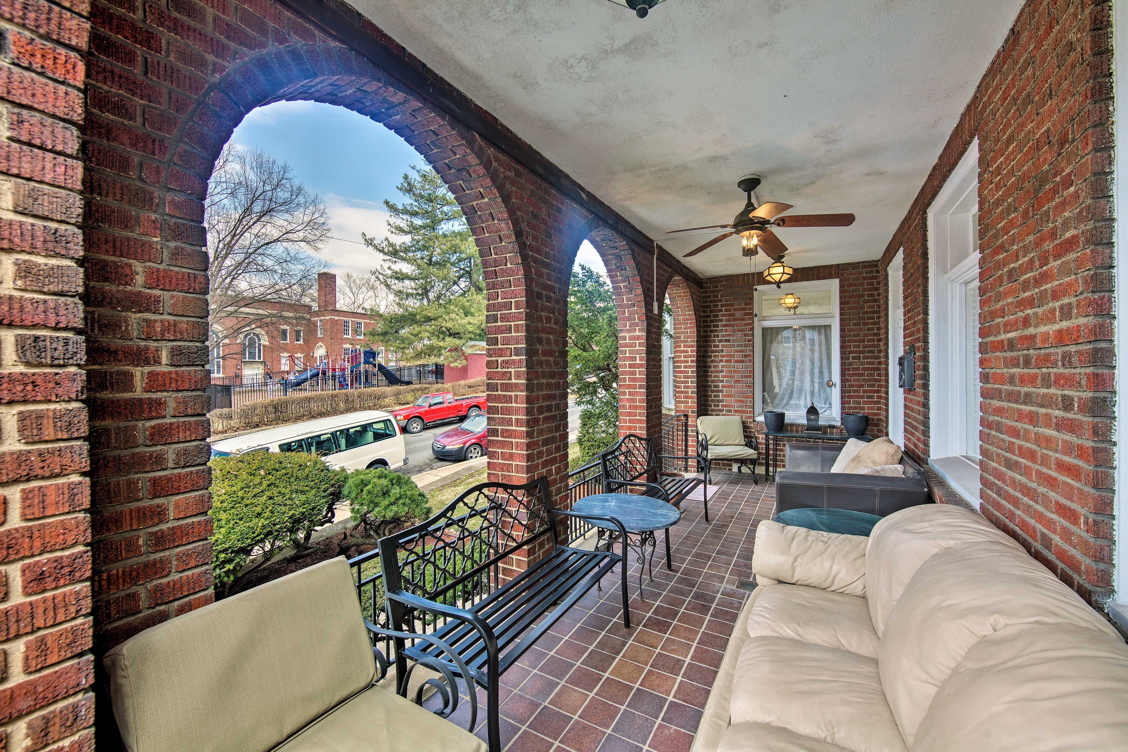 Furnished Patio
