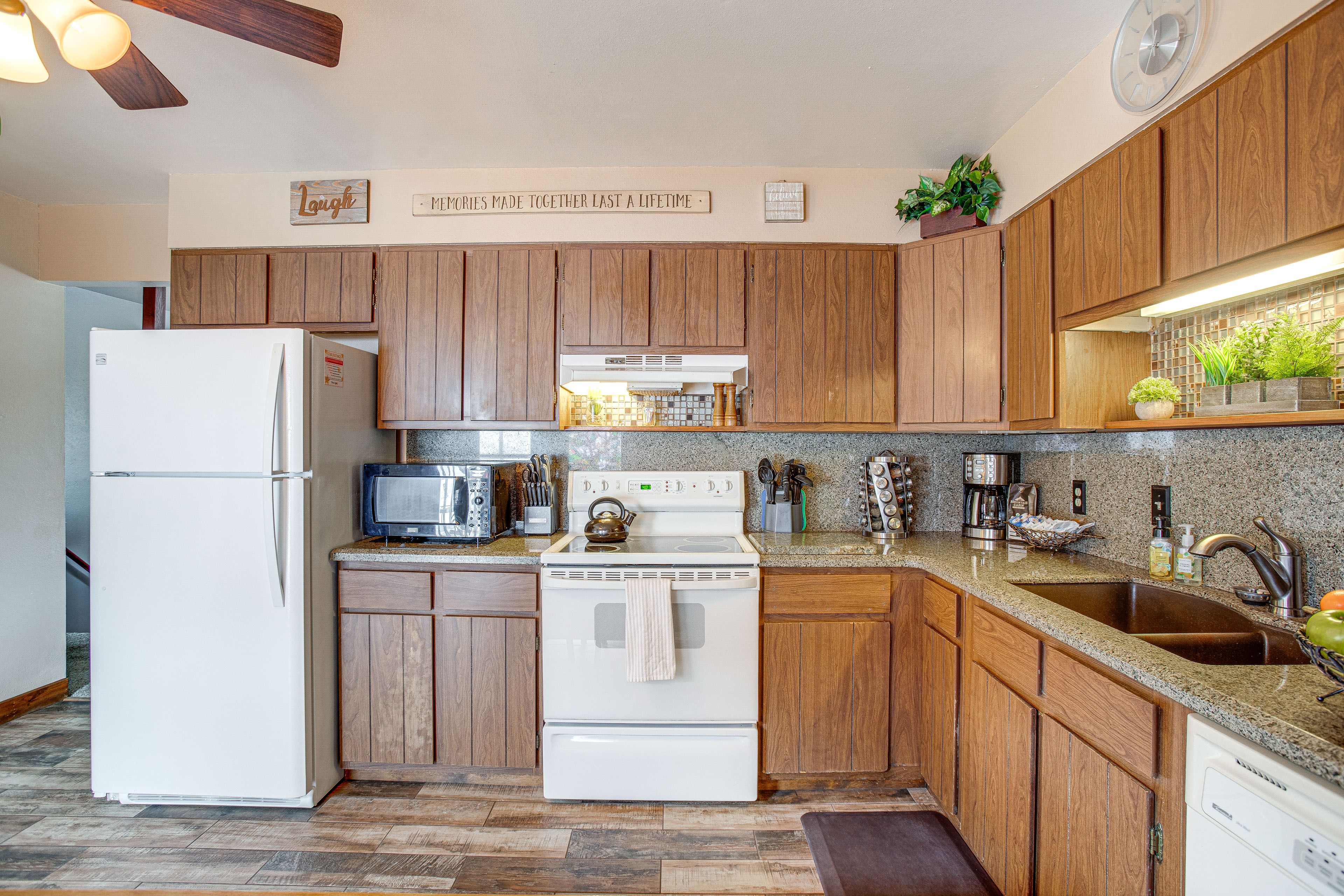 Kitchen | Cooking Basics | Dishware/Flatware | 2nd Floor