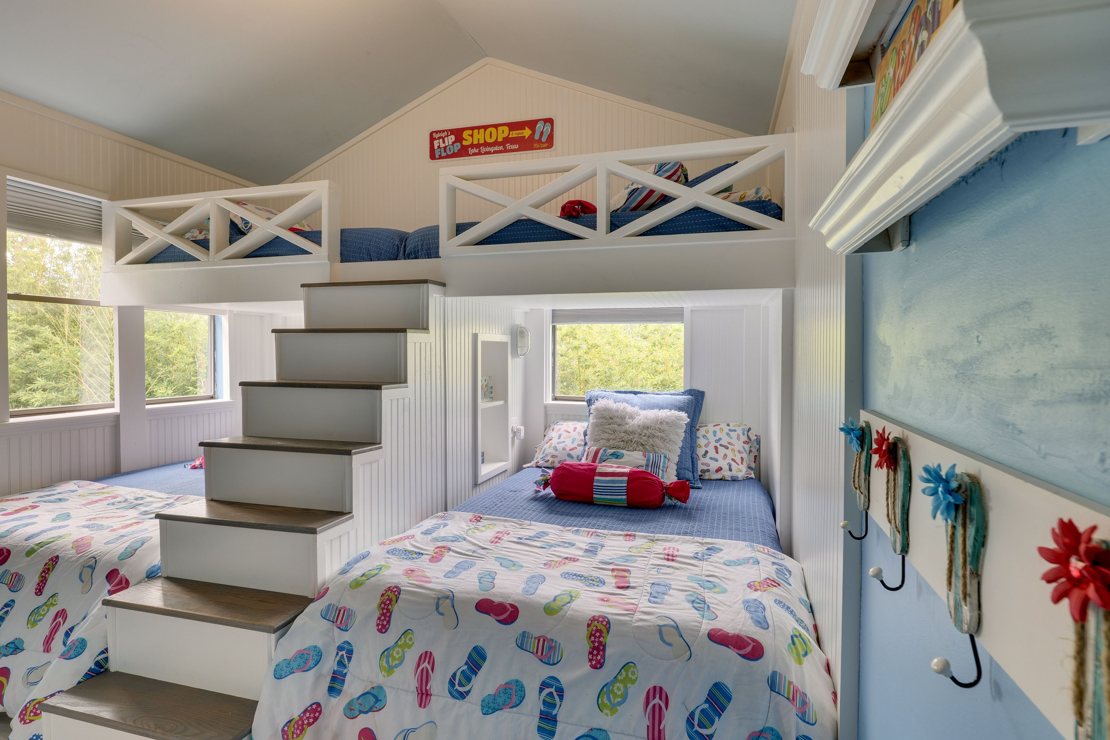 Bedroom 5 | 2 Full Beds | 2 Lofted Twin Beds | Flip Flop Room
