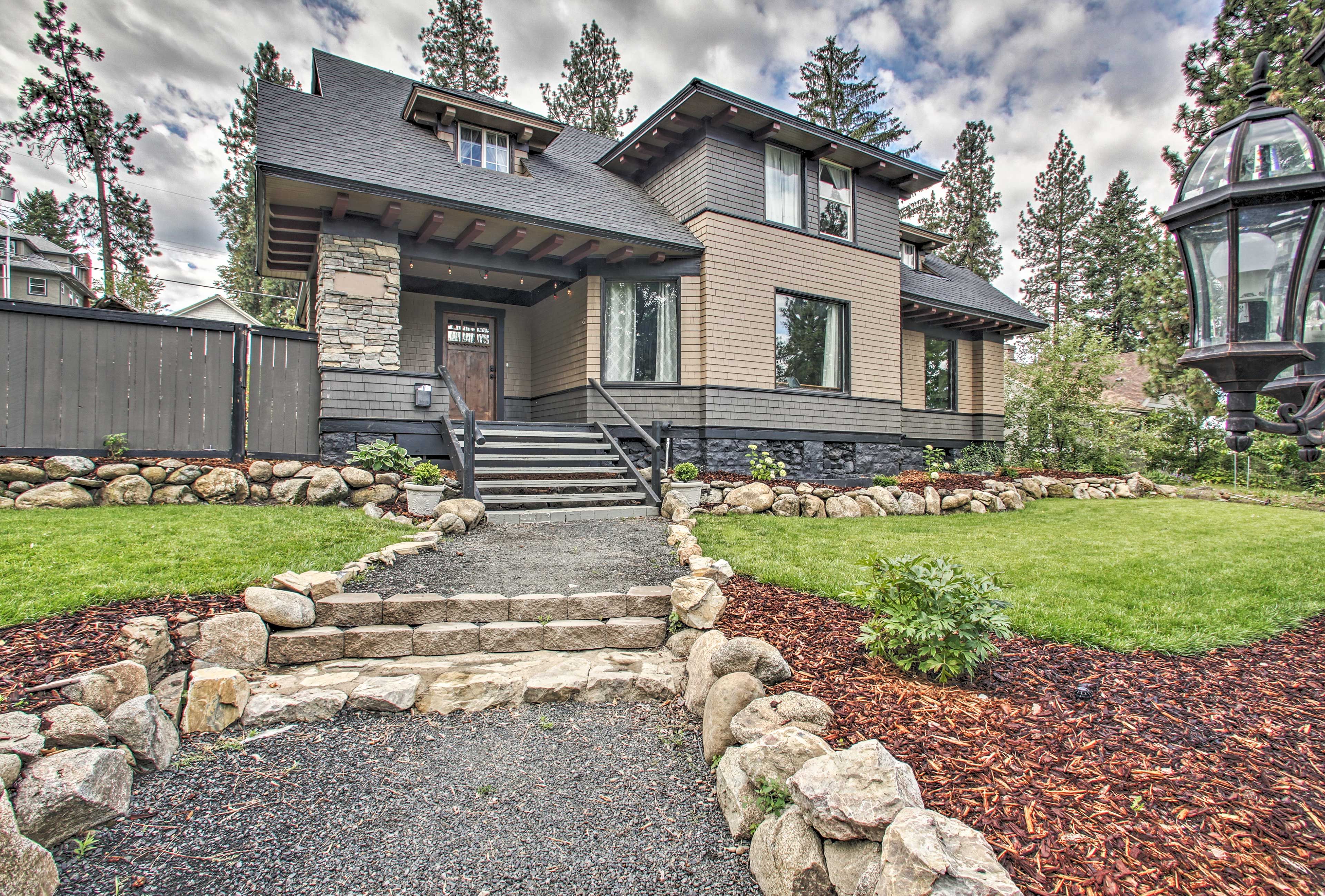 Spokane Vacation Rental | 4BR | 2.5BA | 2,600 Sq Ft | Ground-Floor Entrance