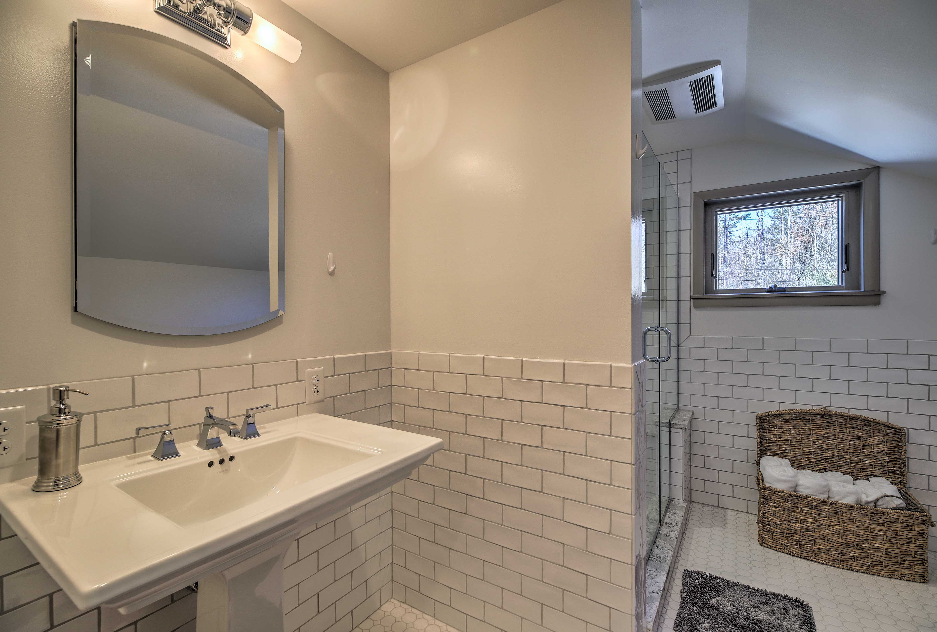 Bathroom | Towels Provided