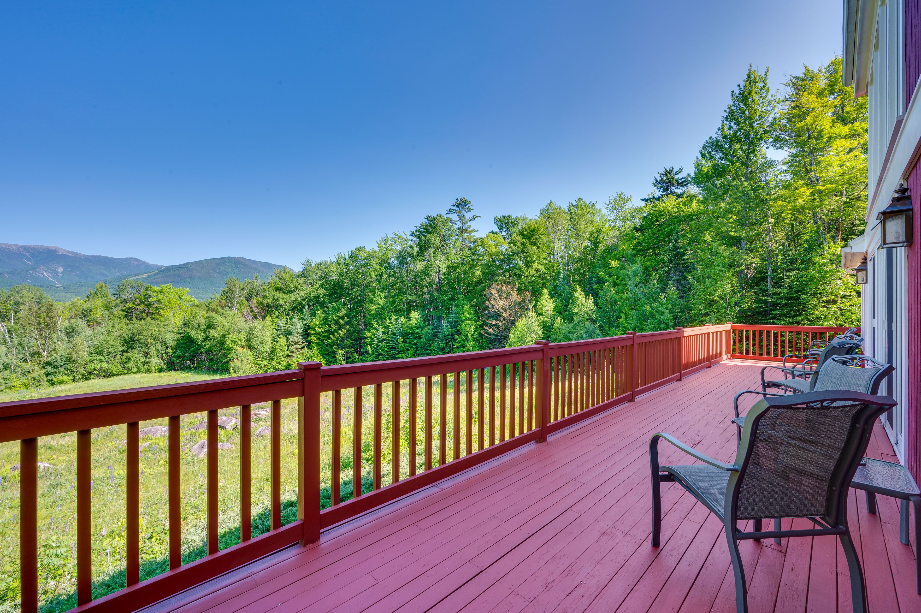 Private Deck