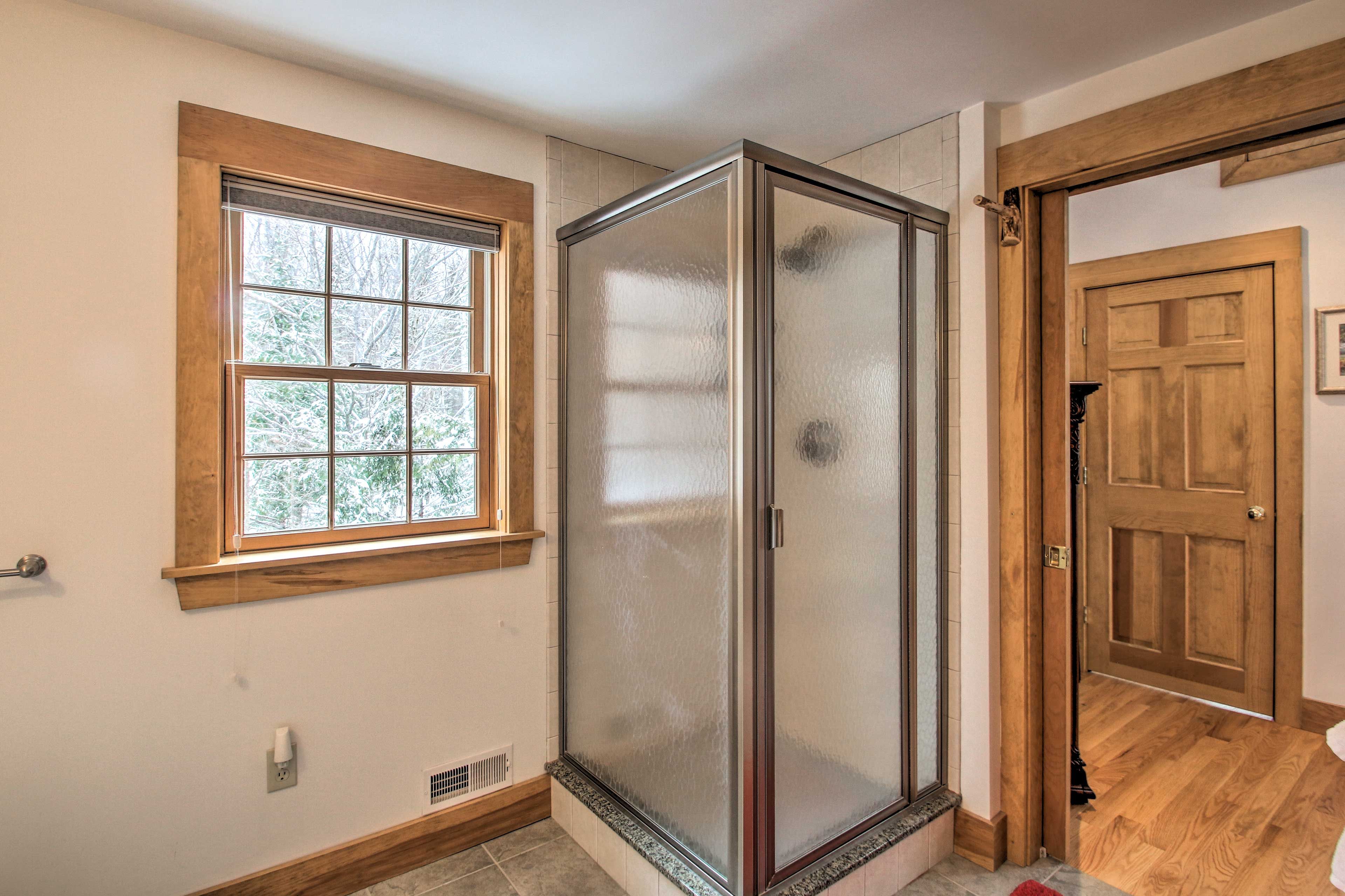 En-Suite Bathroom