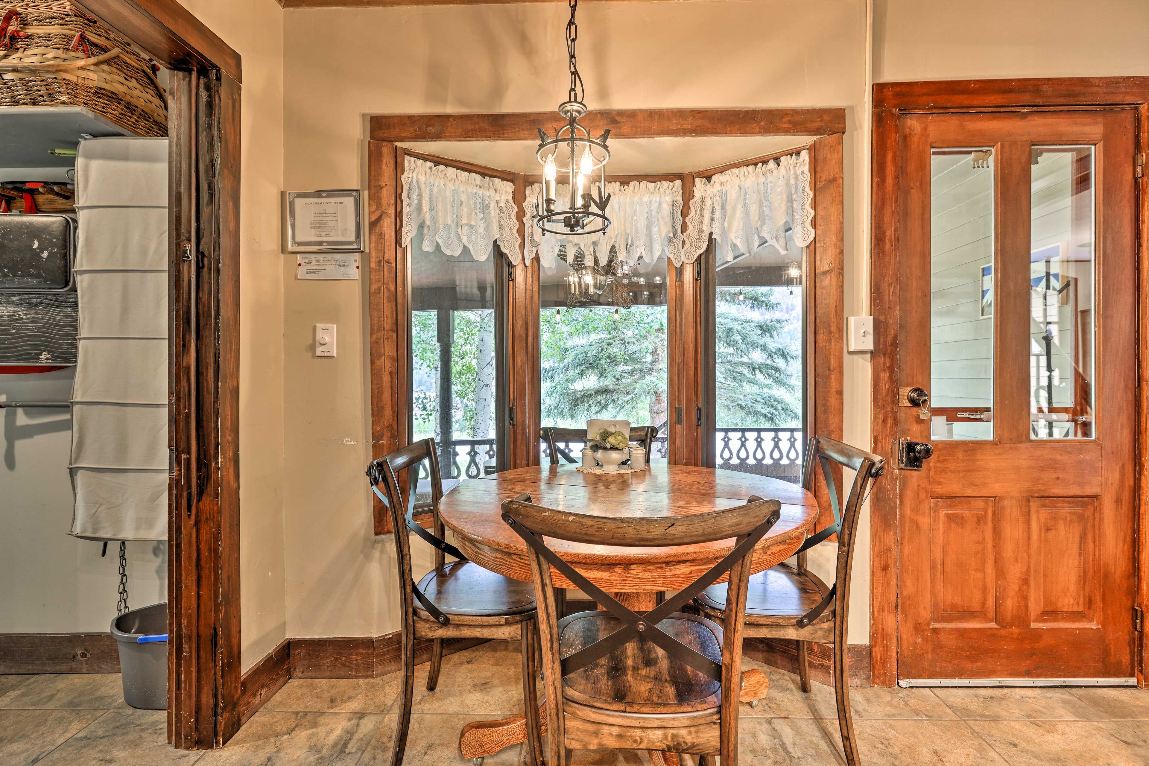 Eating Area | Drip Coffee Maker | Keurig Coffee Maker