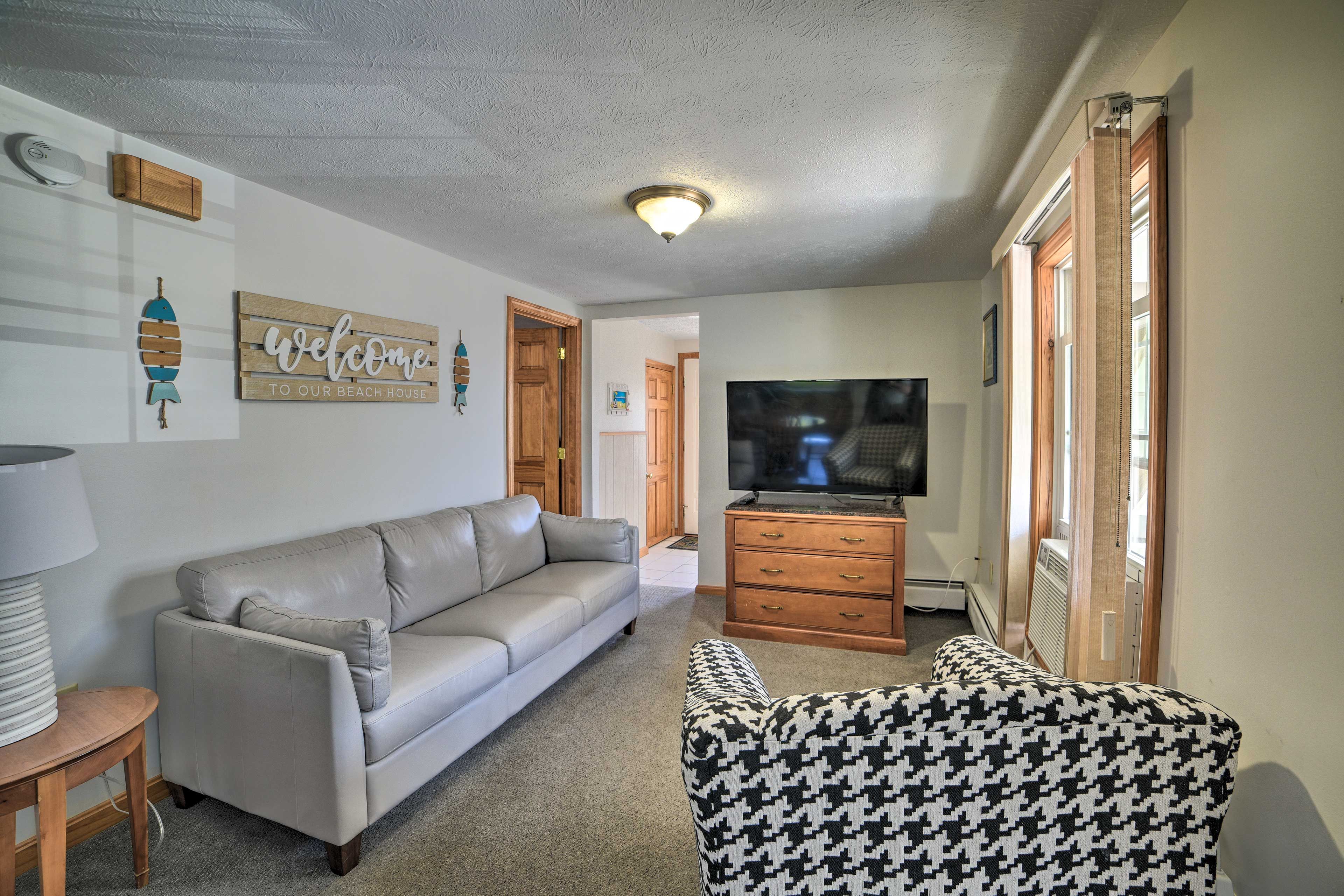 Living Room | Smart TV