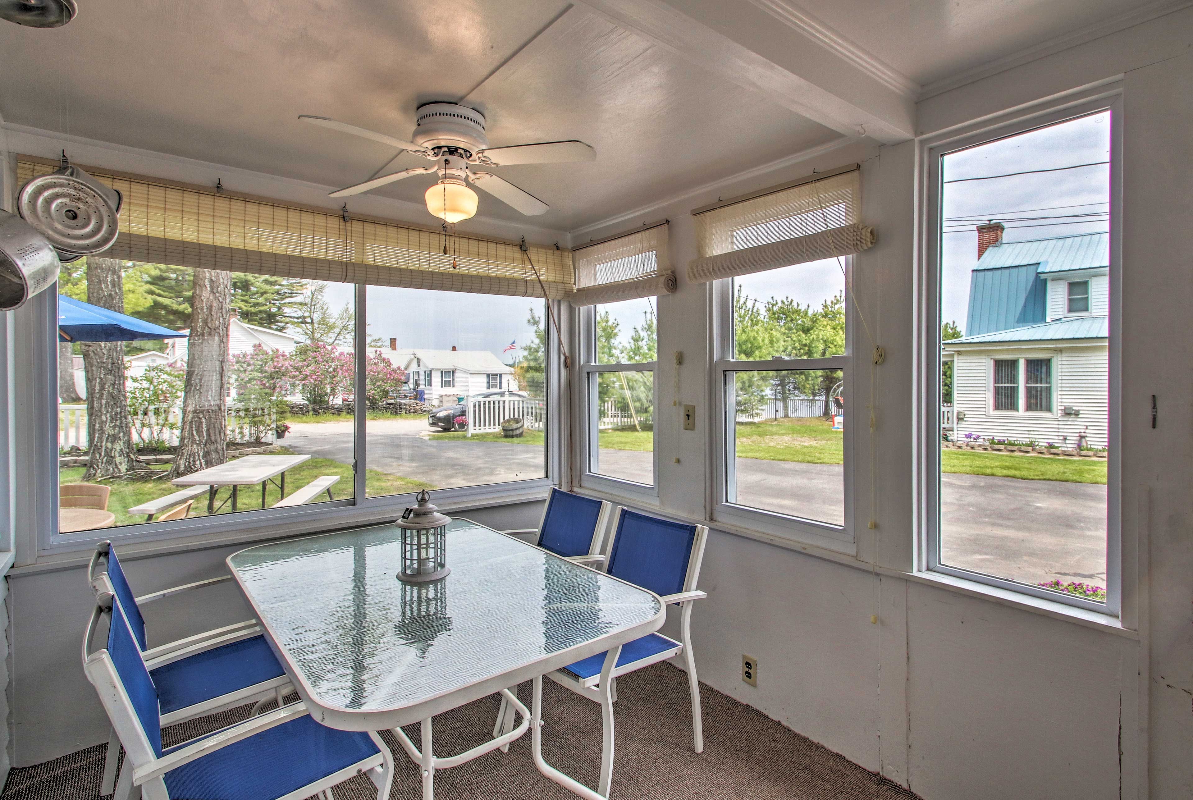 Sunroom | Futon