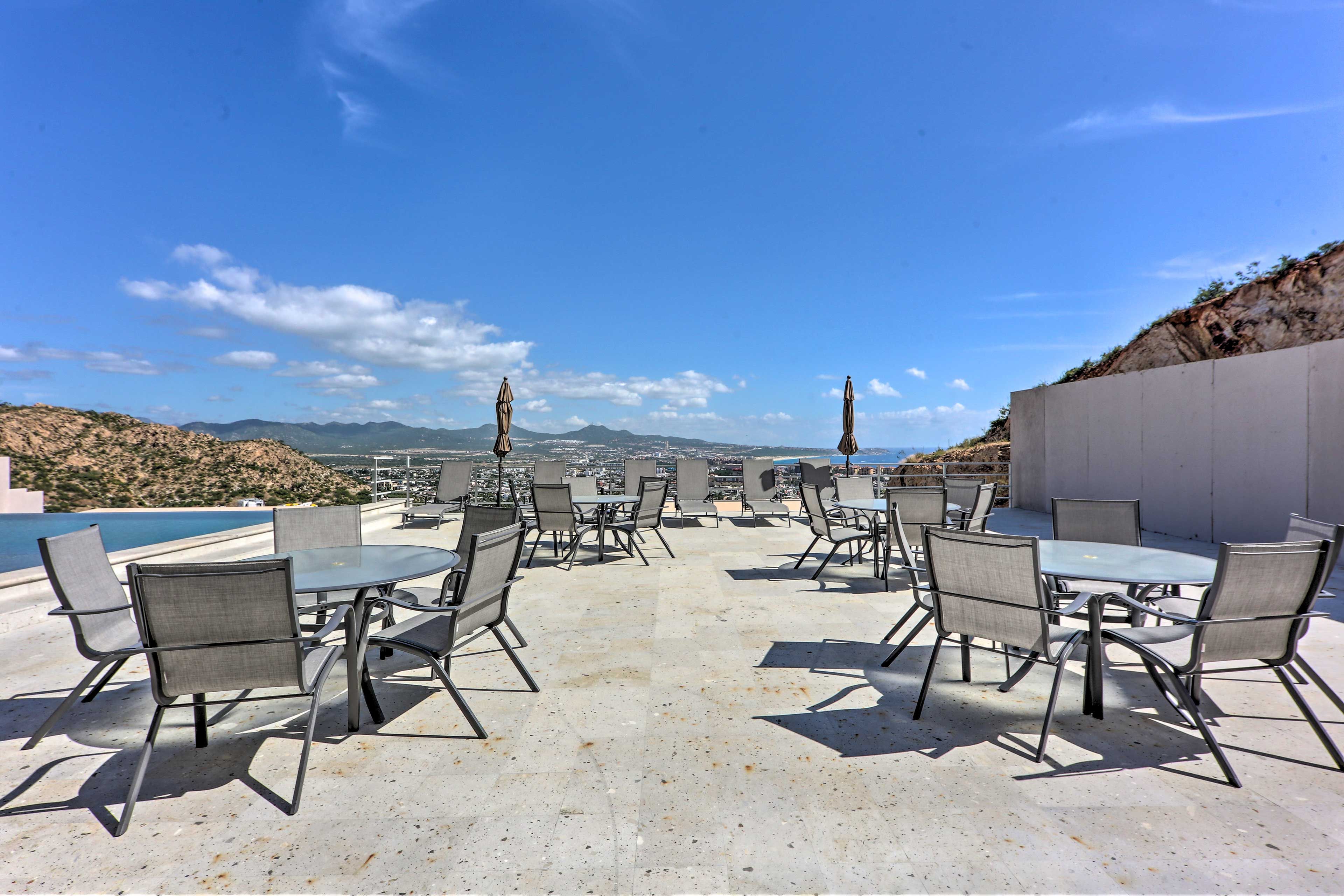 Community Amenities | Dining Area