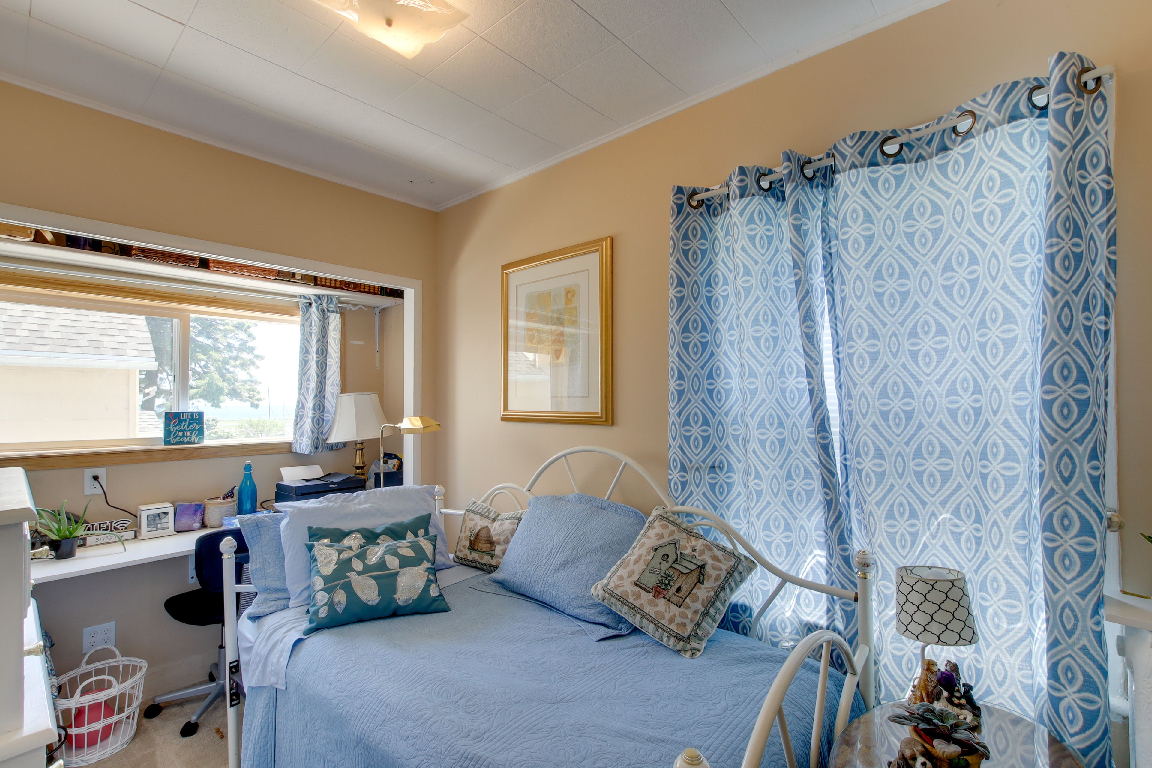 Bedroom 3 | Twin Daybed