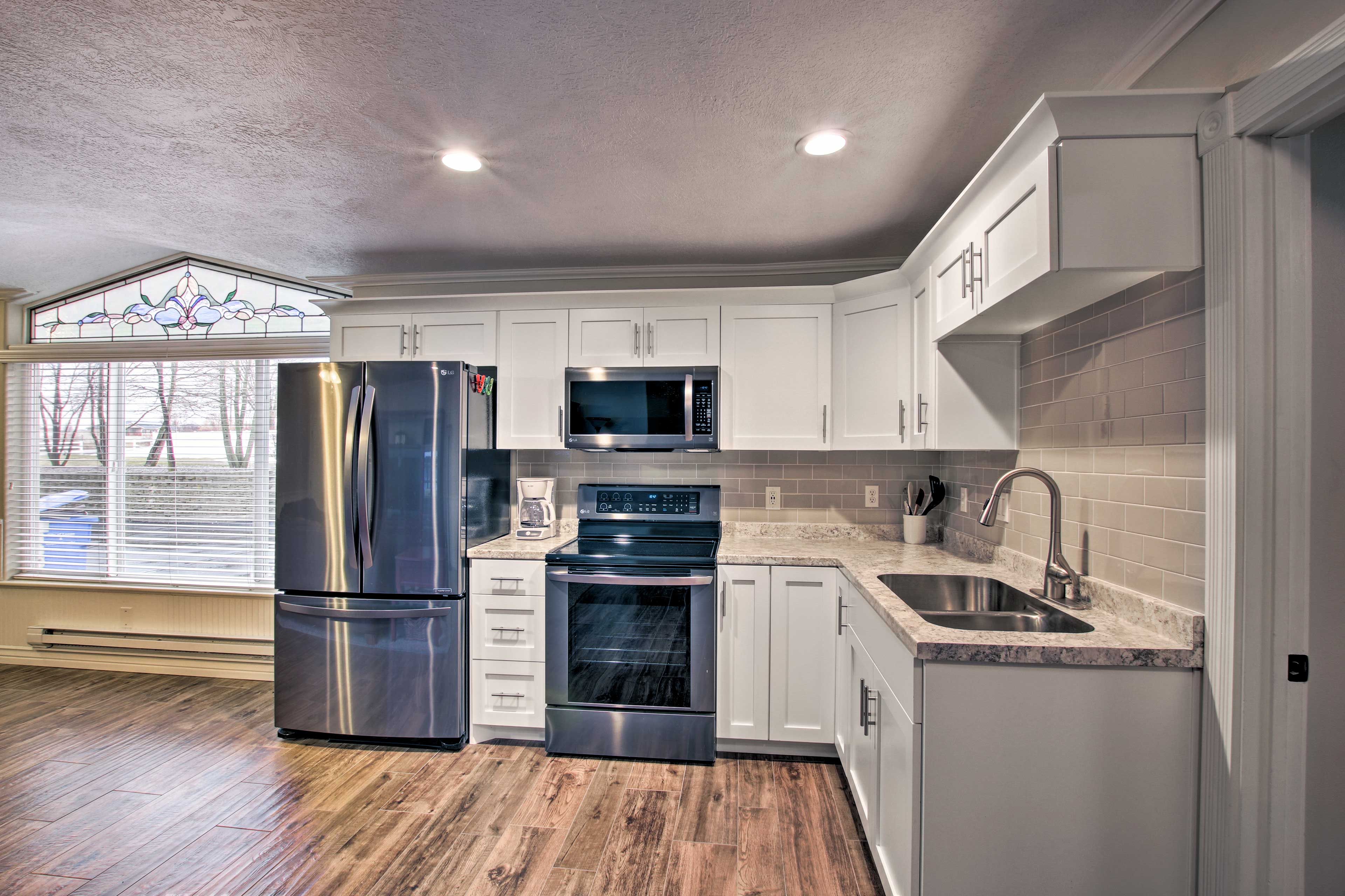 Kitchen | Updated Appliances | Complimentary Spices