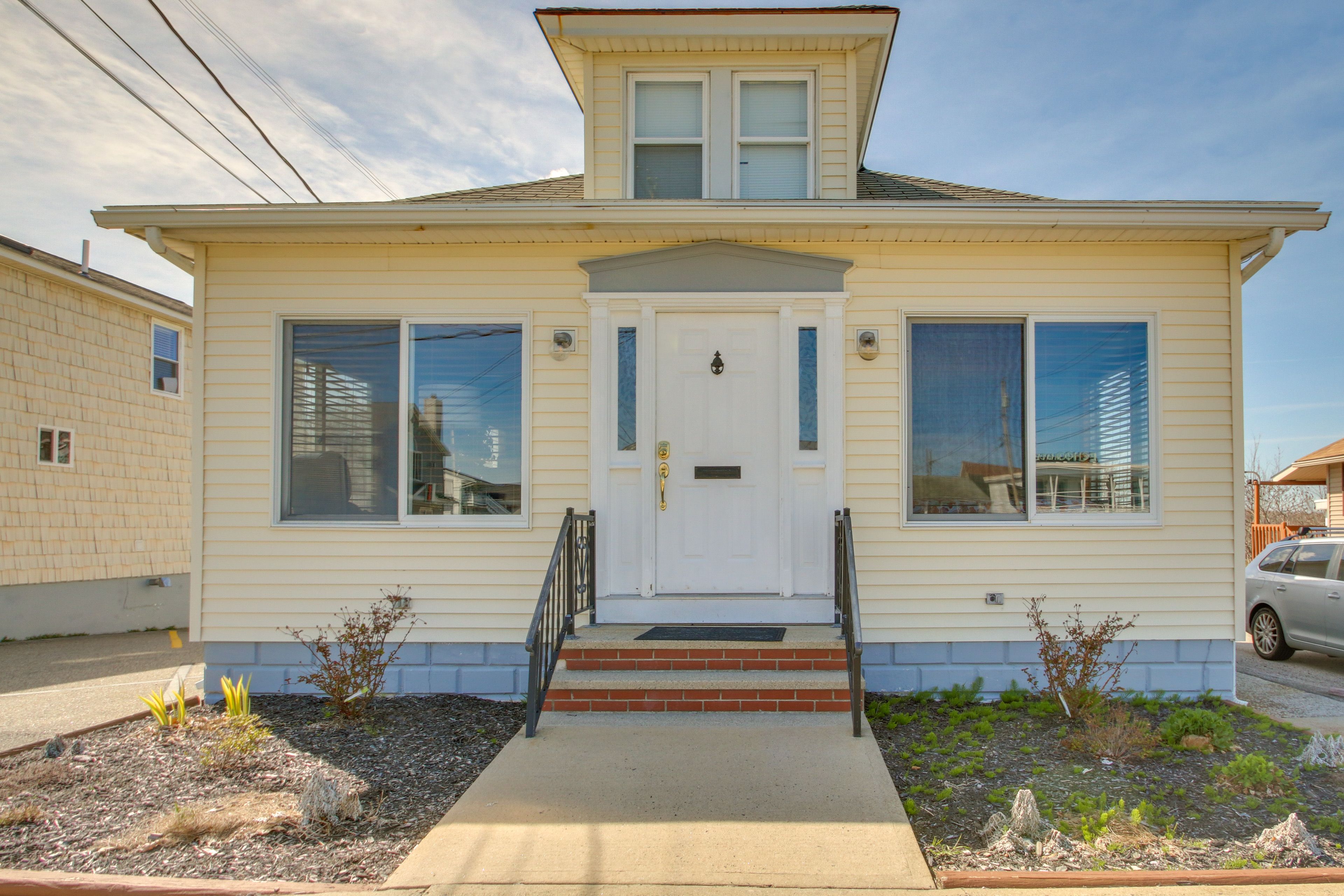 Exterior | 1 Block to 7-Mile Beach