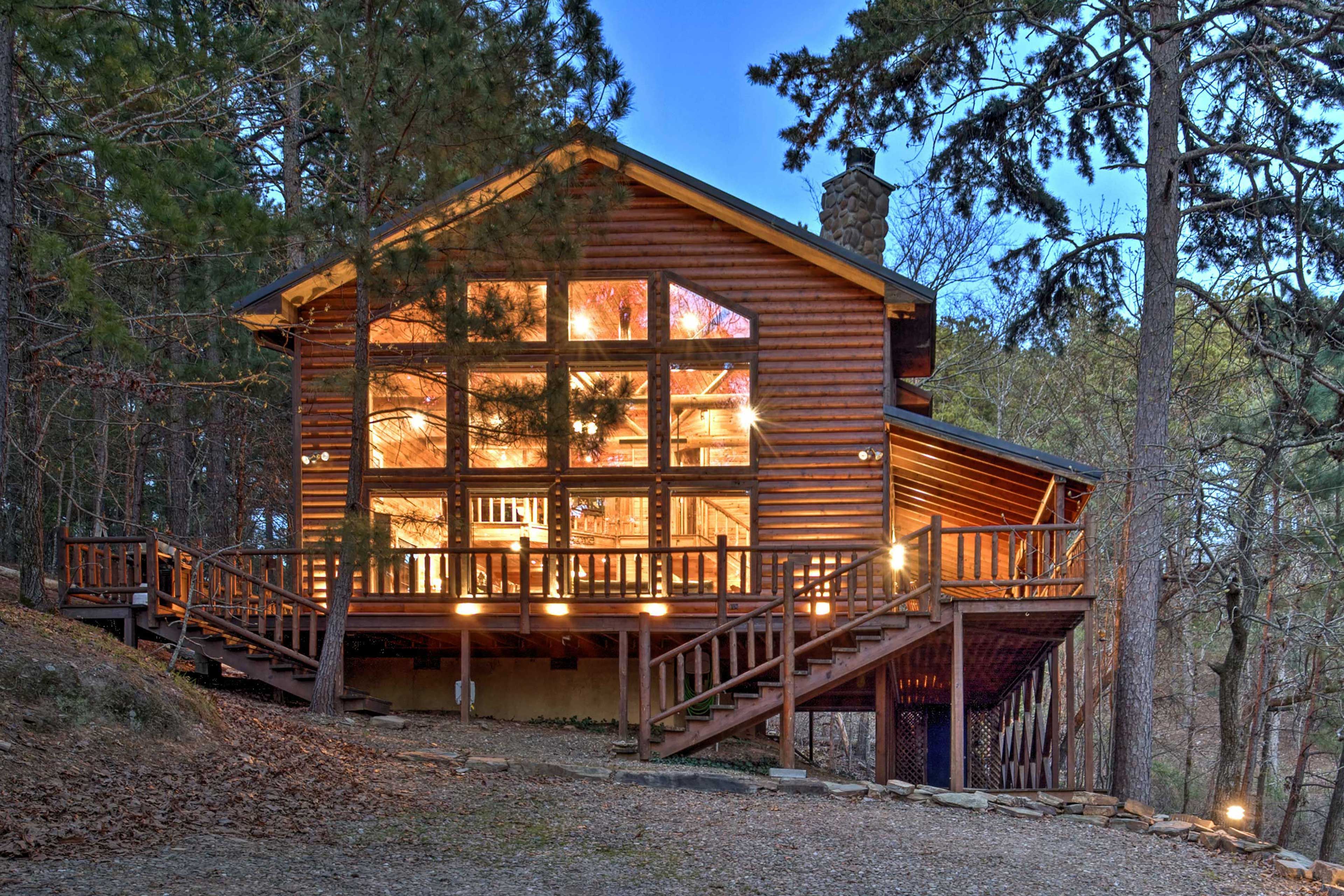 Nestled high up on a hill, 'Dancing Bear Lodge' ensures a peaceful retreat.