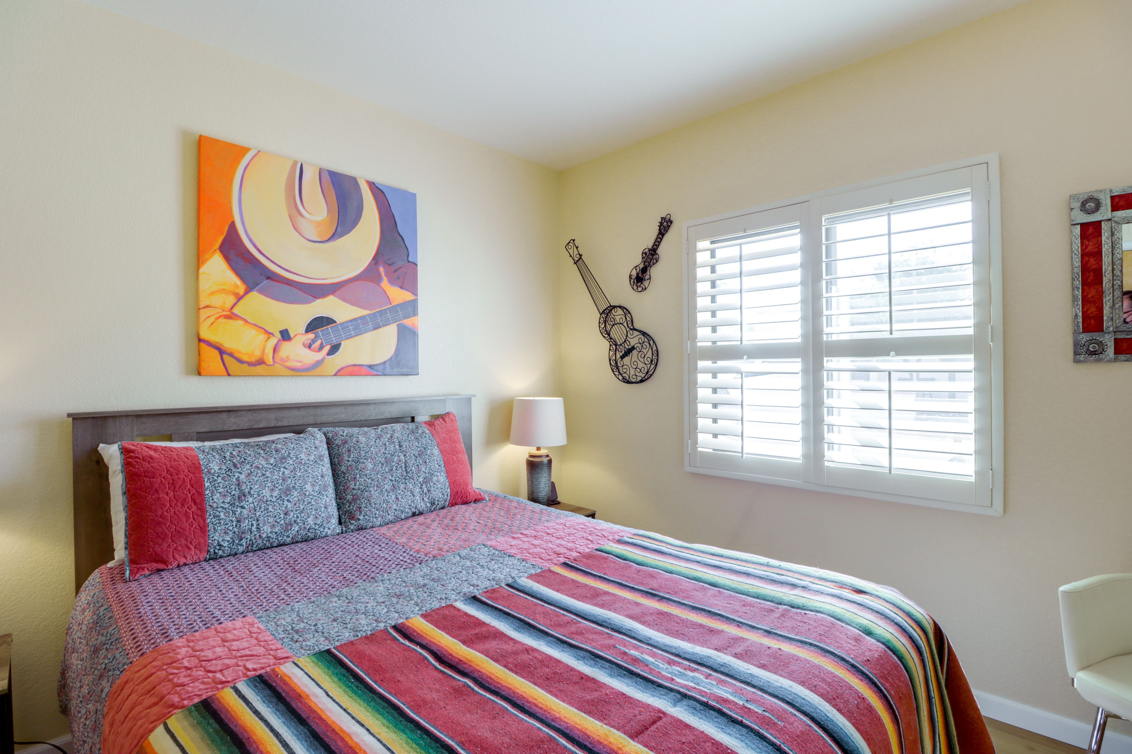 Bedroom 2 | Queen Bed