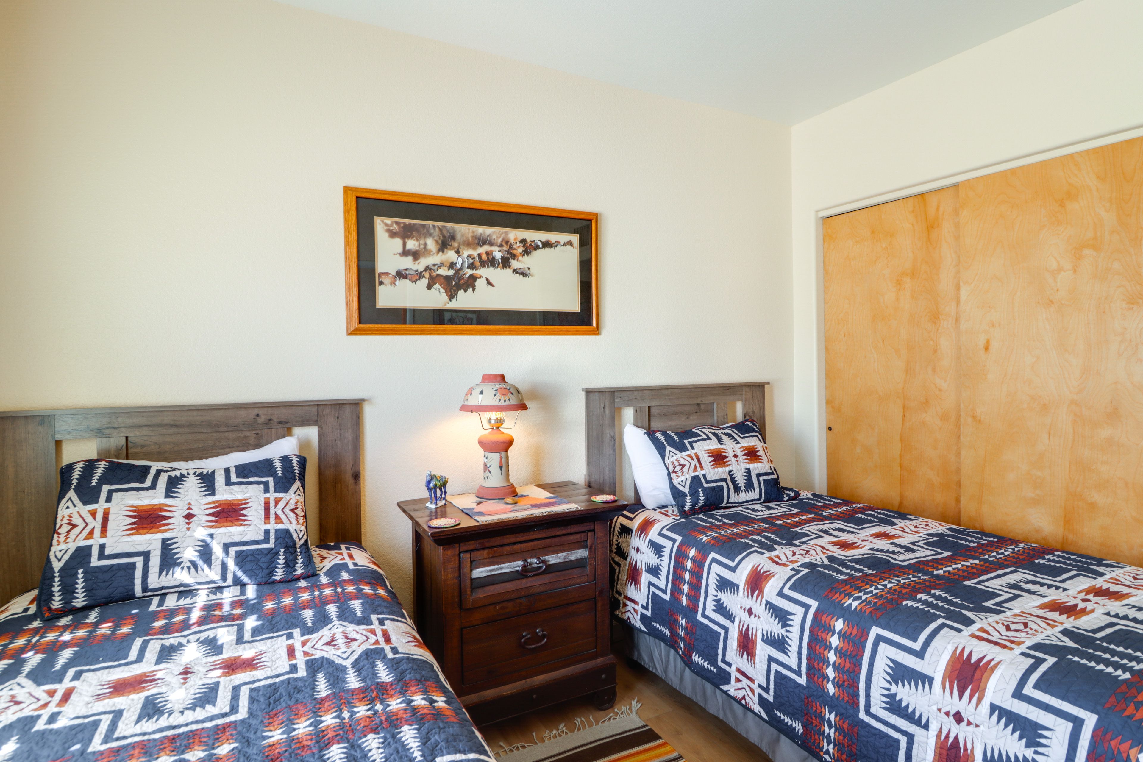 Bedroom 3 | 2 Twin Beds