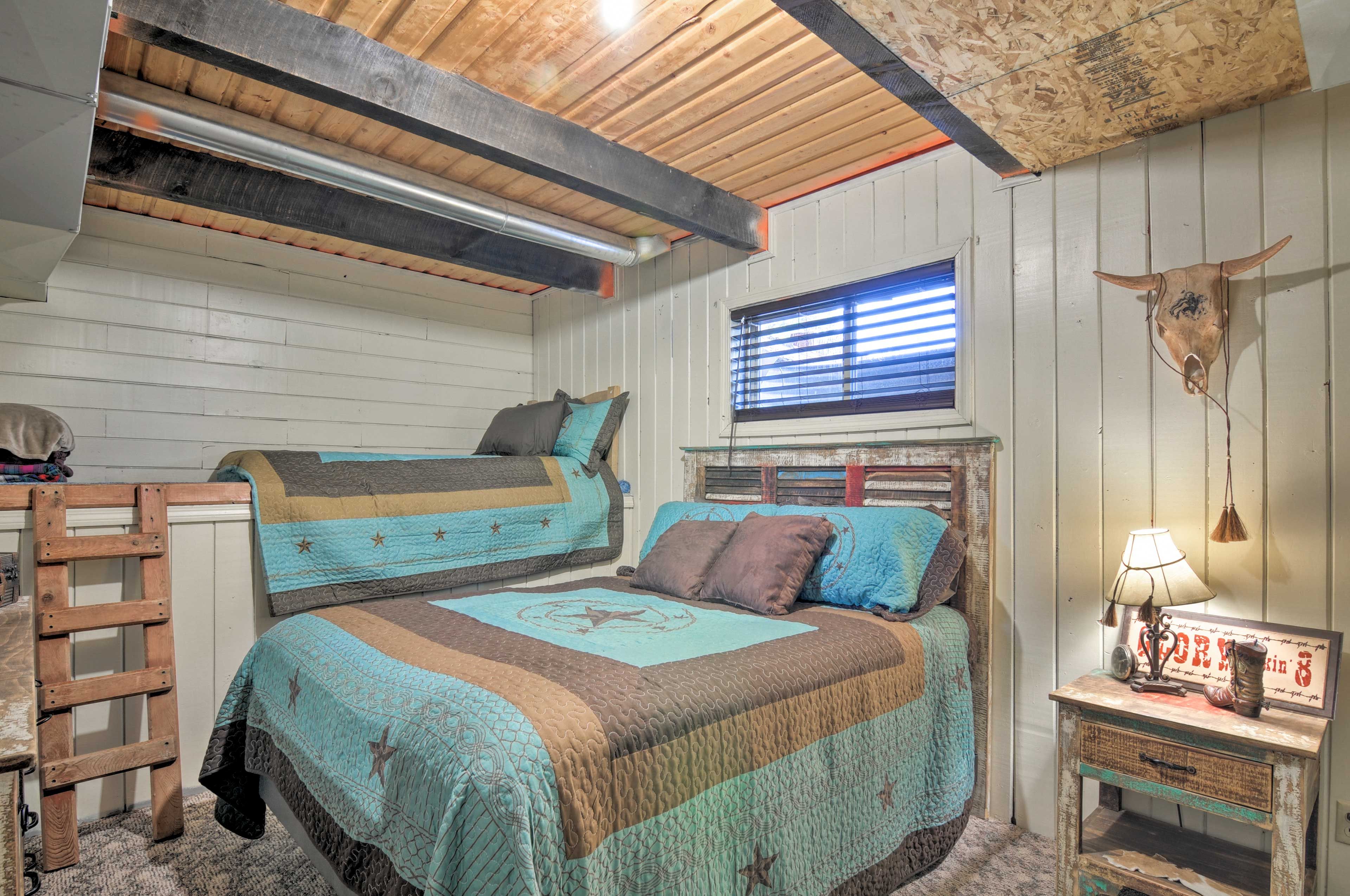 Bedroom 4 | Queen Bed | Lofted Twin Bed