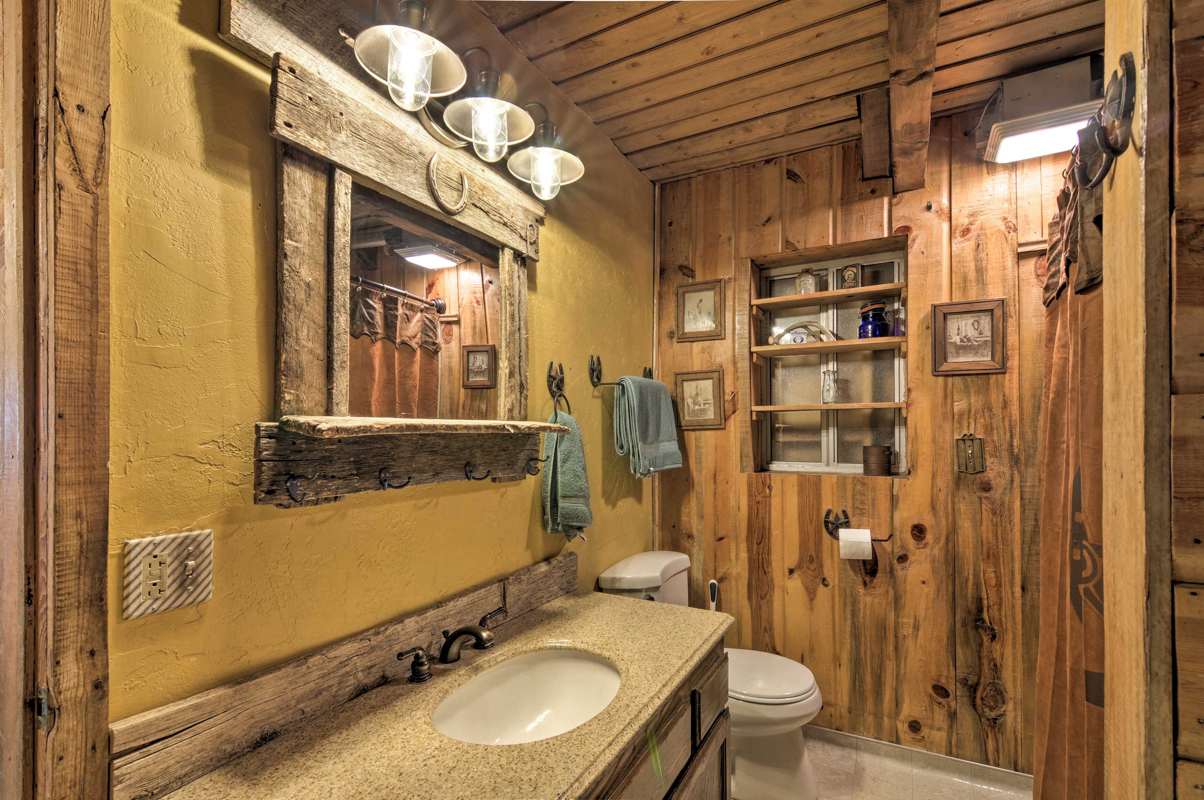 Bathroom | Washer/Dryer