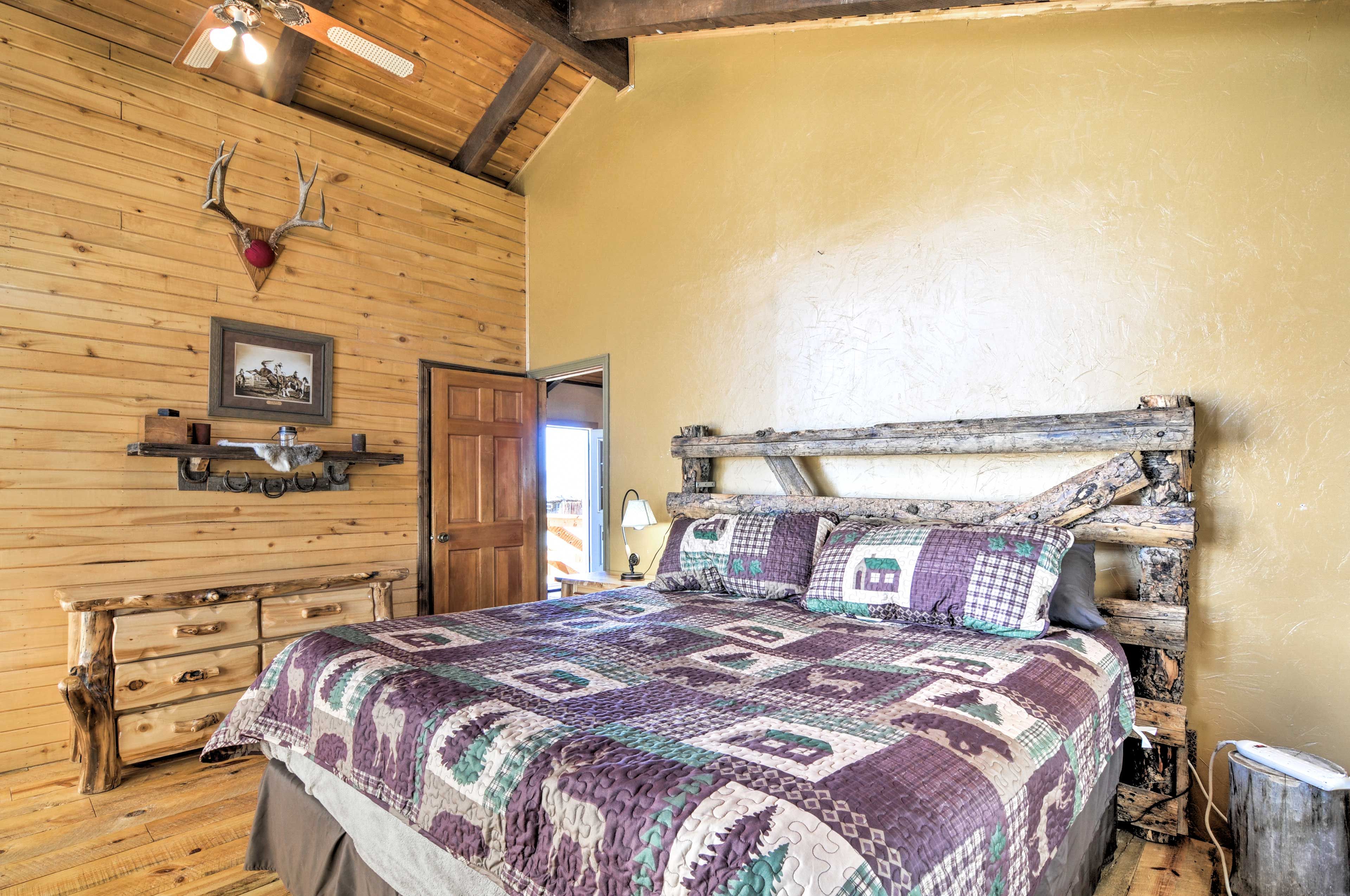 Bedroom 1 | King Bed | Linens Provided