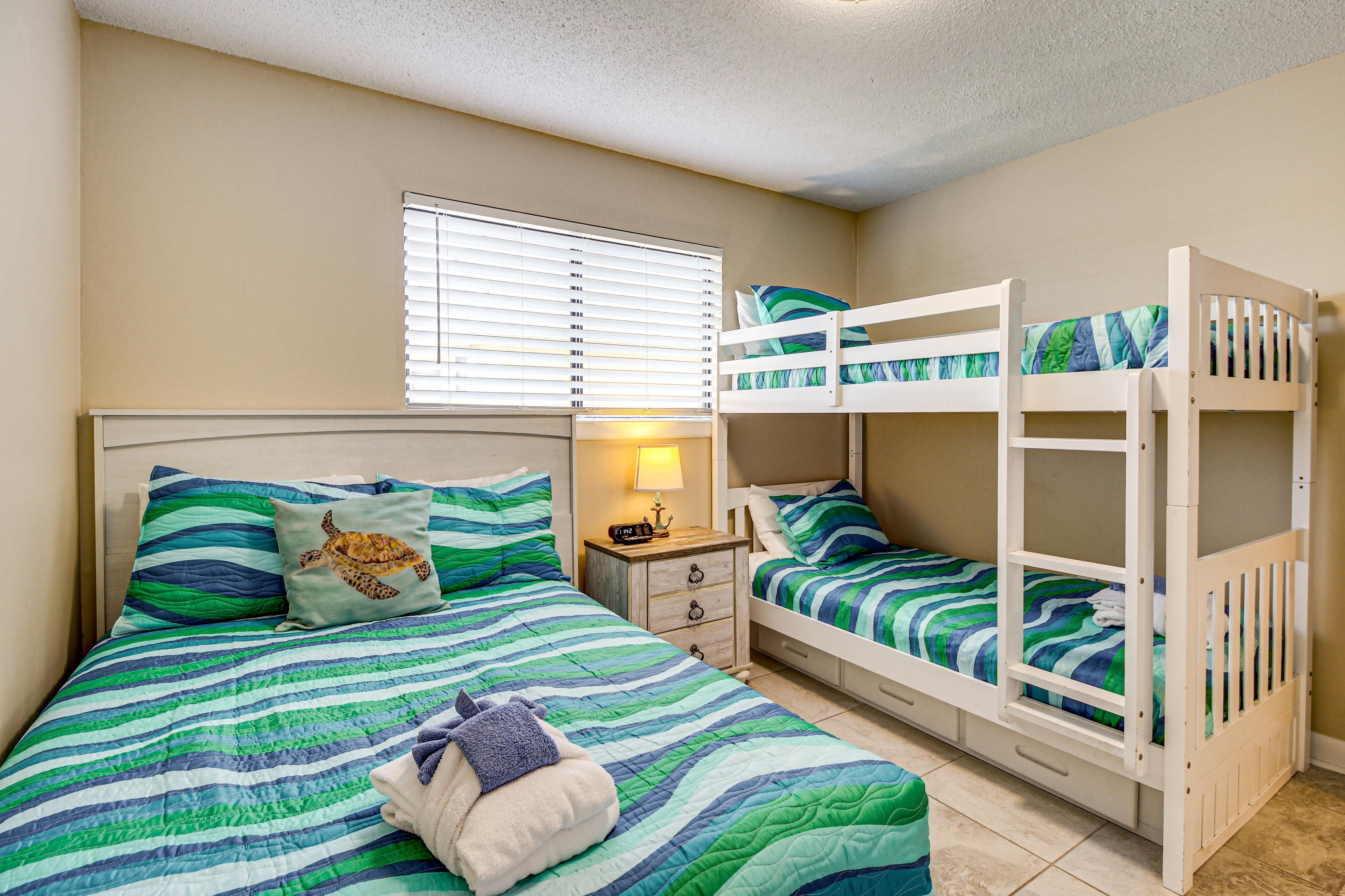 Bedroom 2 | Full Bed | Twin Bunk Bed