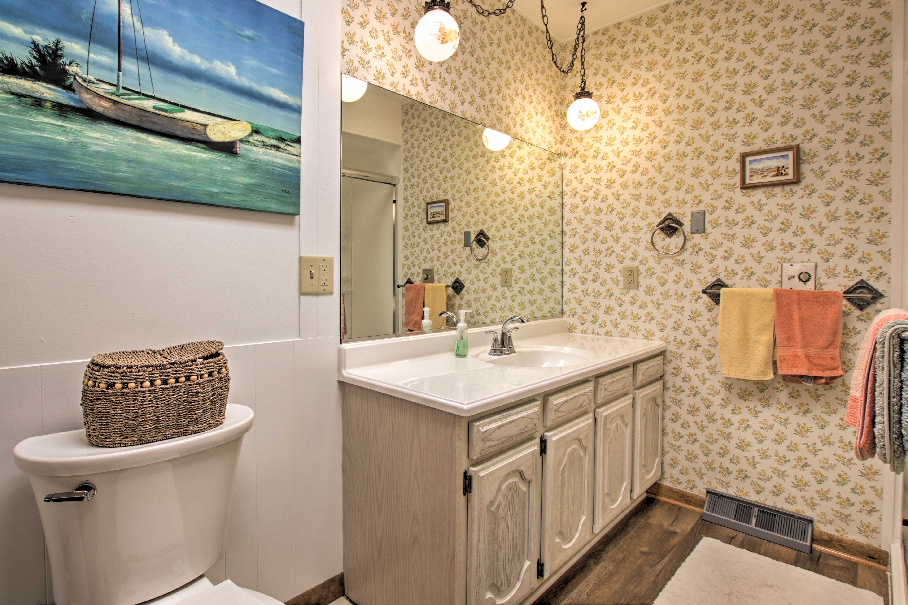 All of the bathrooms come stocked with fresh towels.