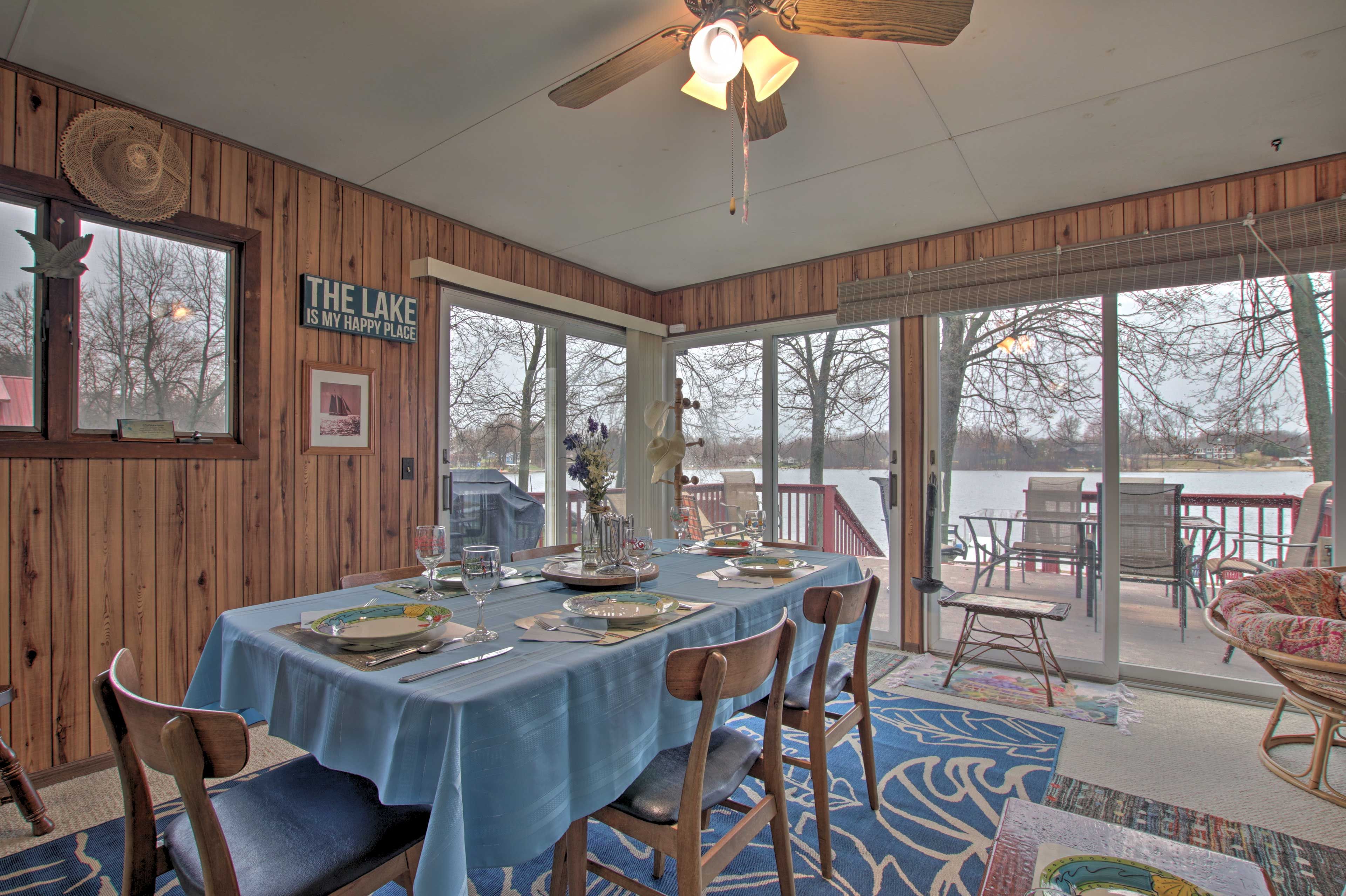 Throw open the sliding doors to let the cool breeze blow through!