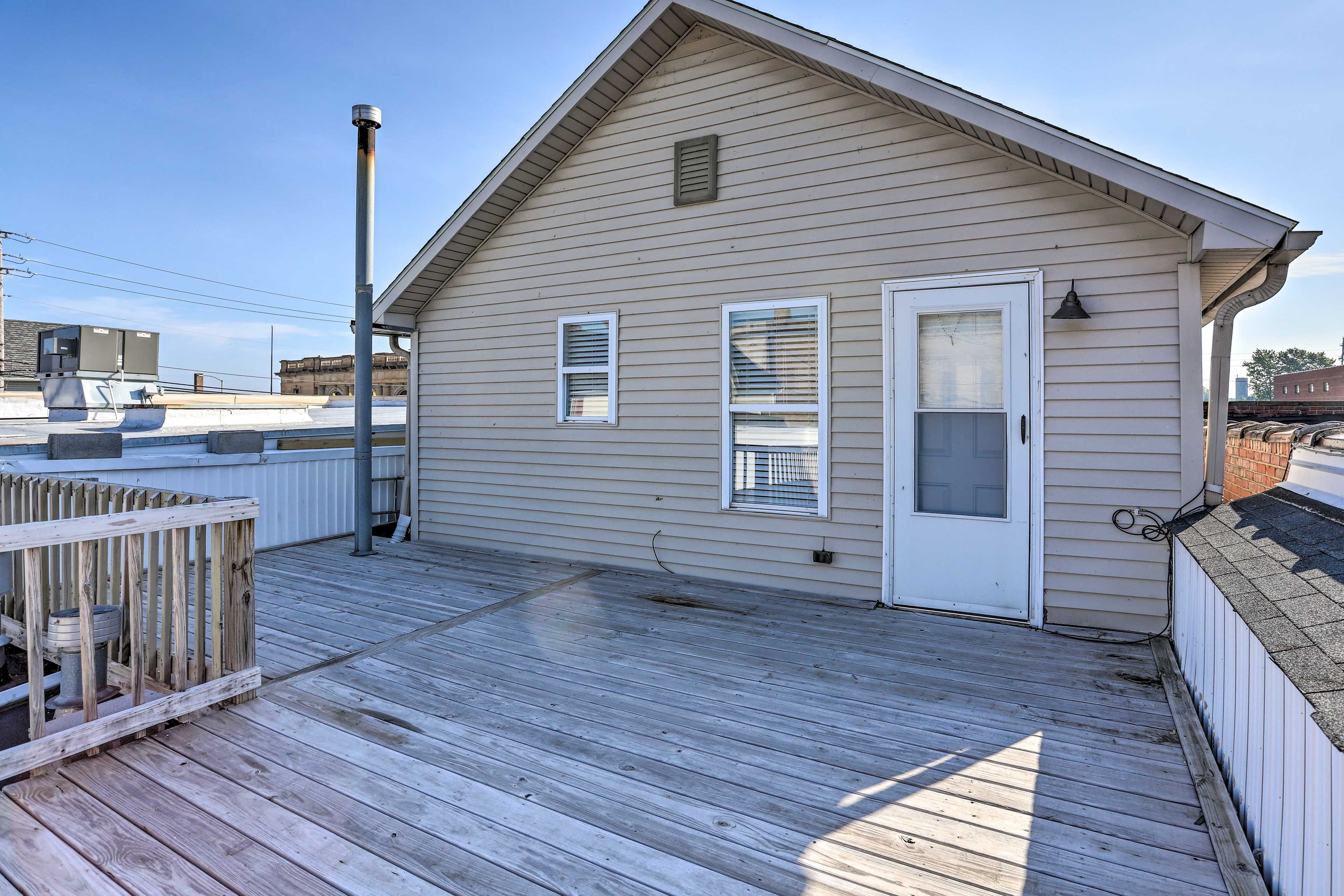Private Deck