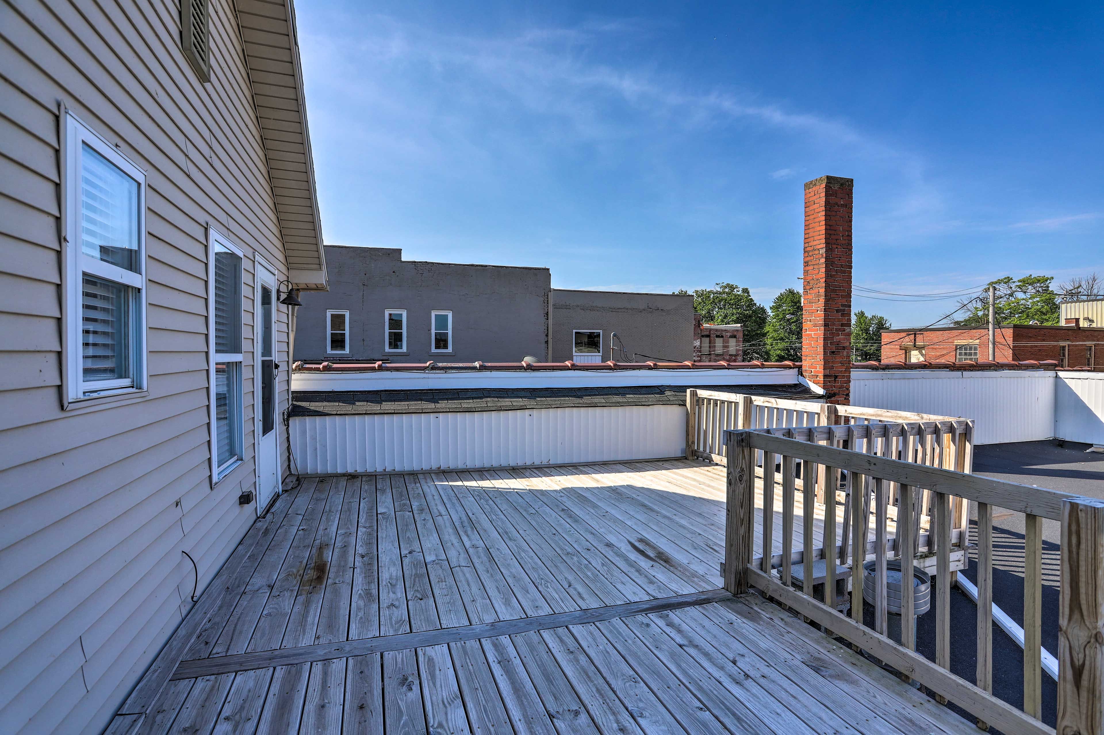 Private Deck