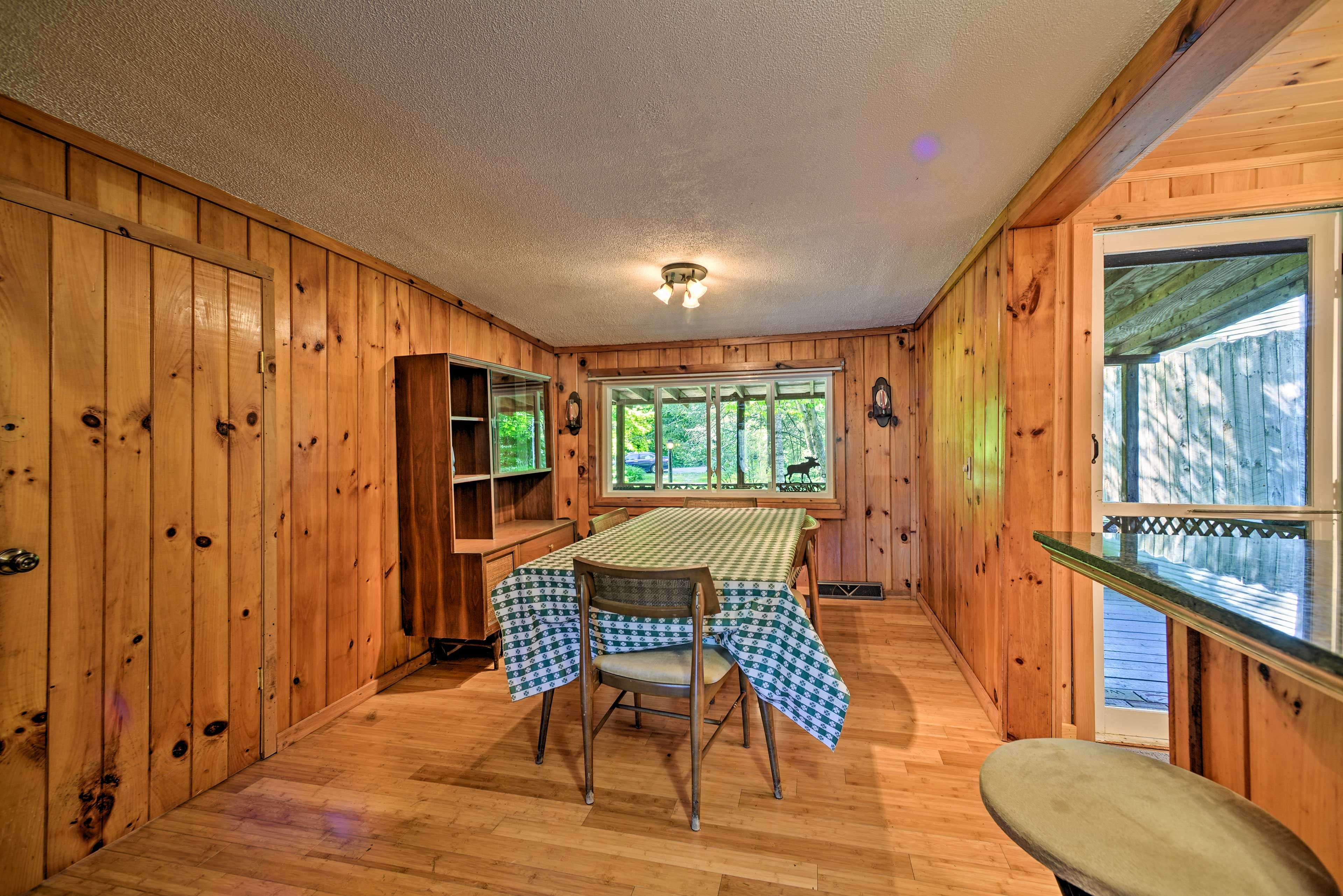 The extended dining table seats 4 with room for more!