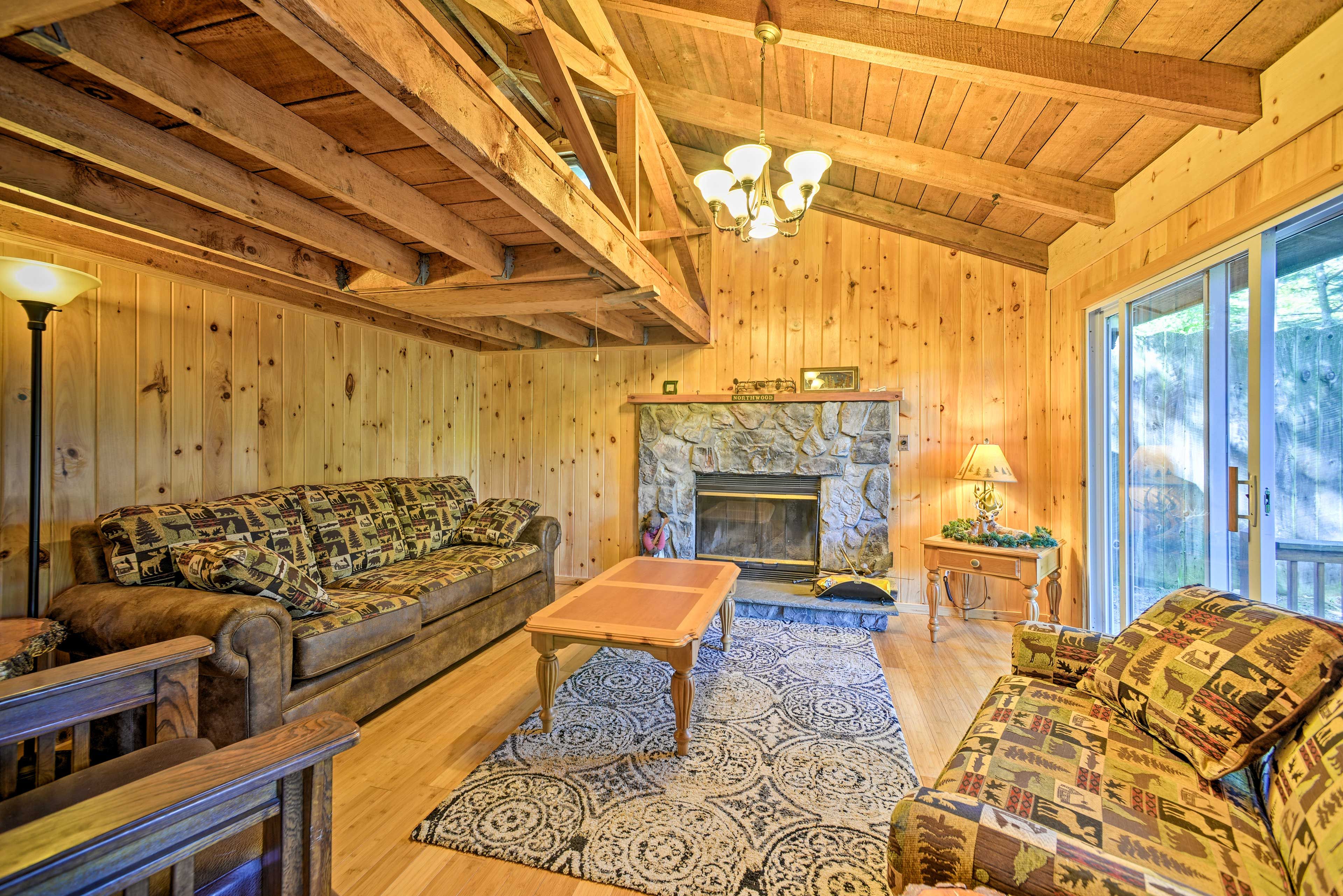 Lounge on the couches to admire the fireplace or the water views.
