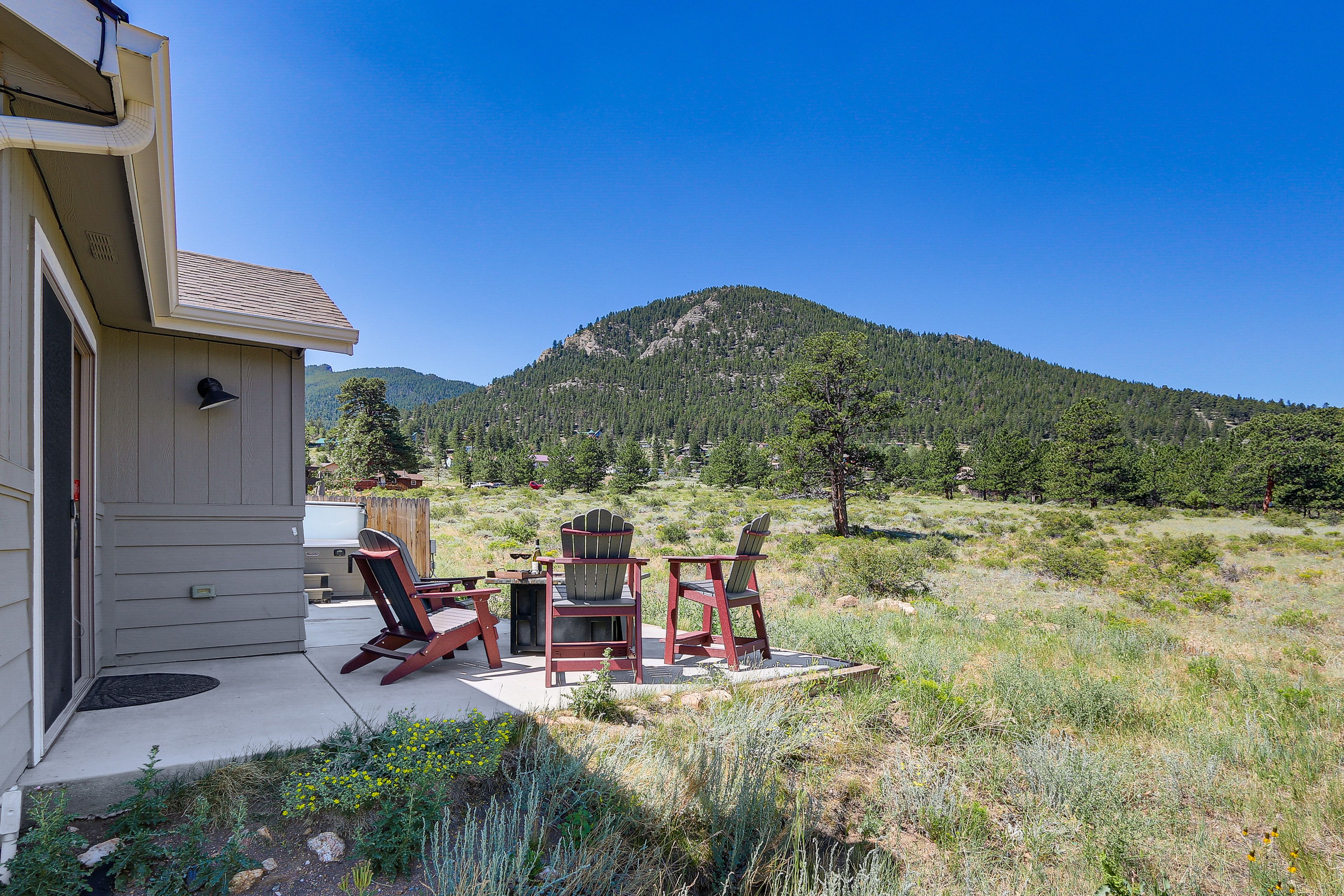 Furnished Patio | Fire Pit Table | Hot Tub | Mountain Views