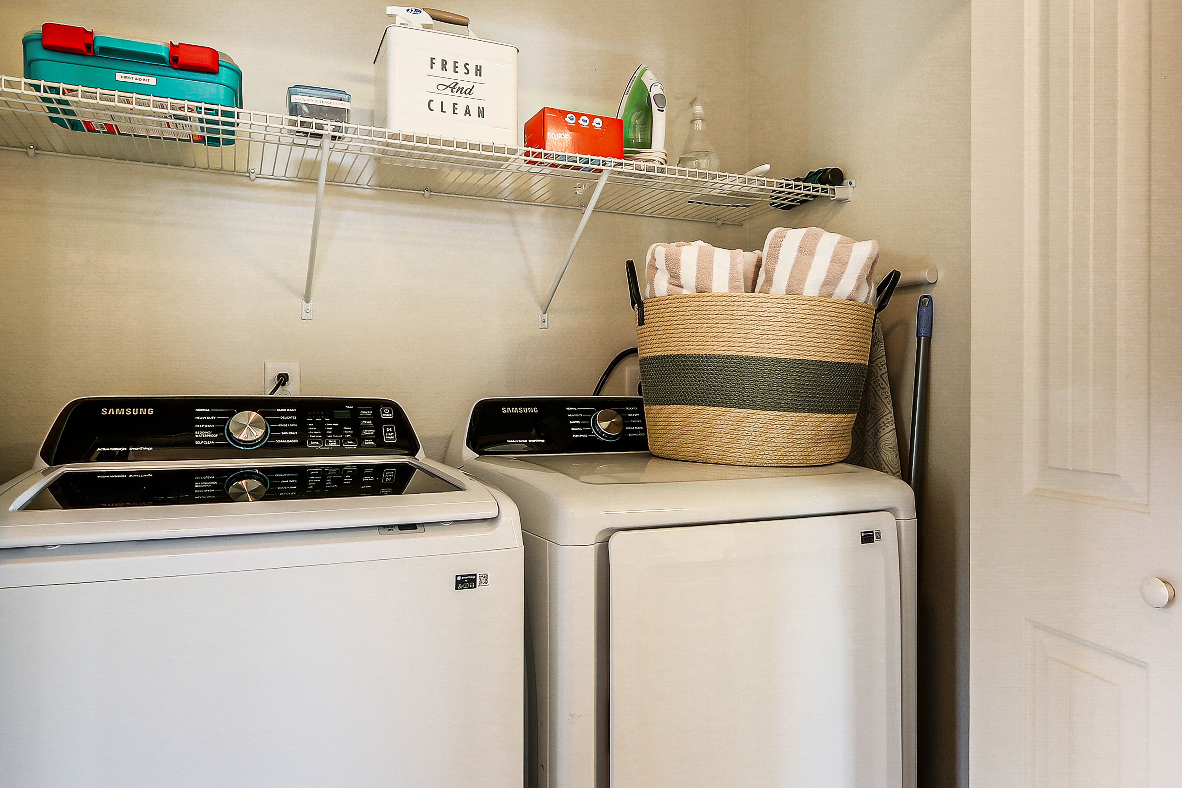 Washer & Dryer