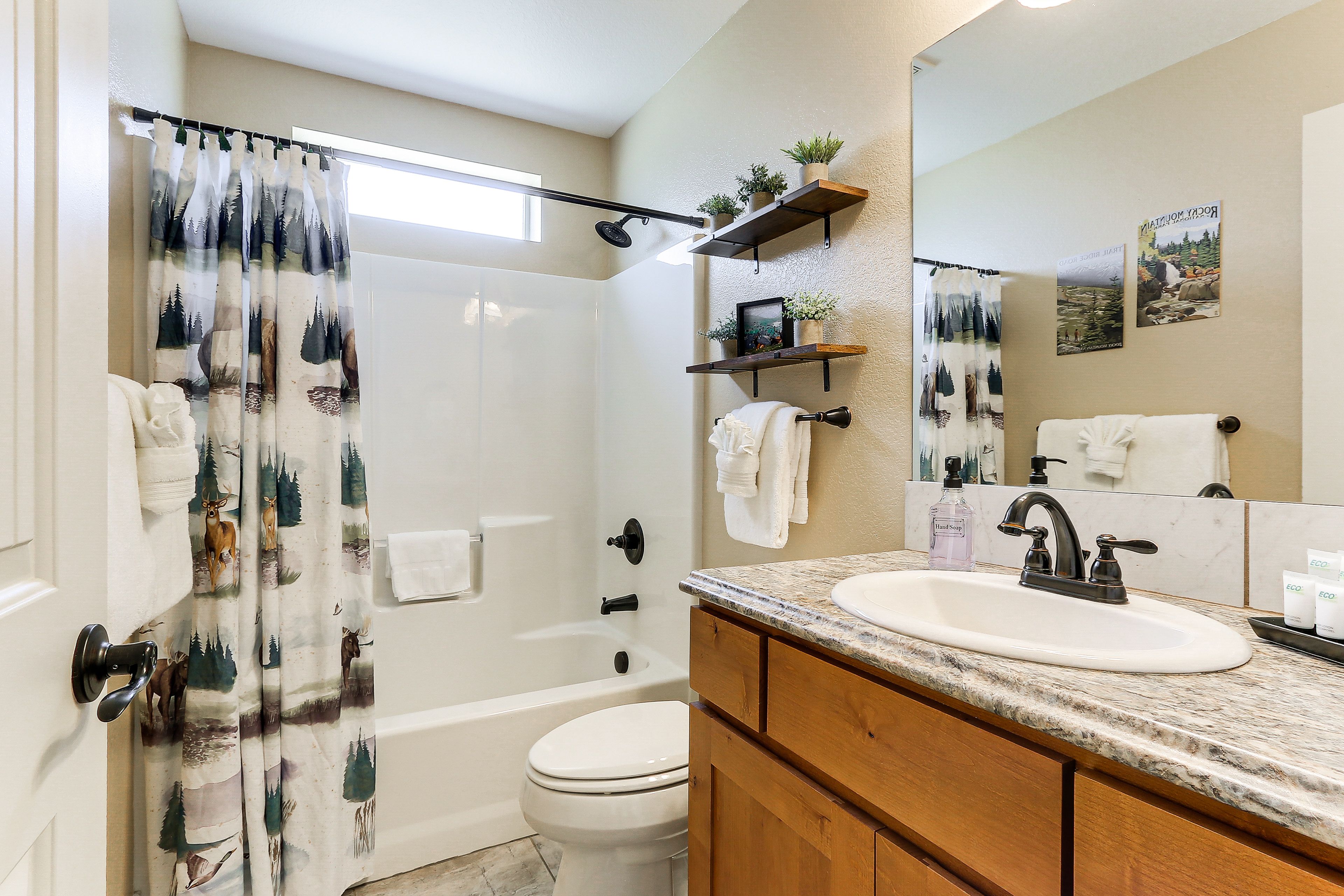 Full Bathroom