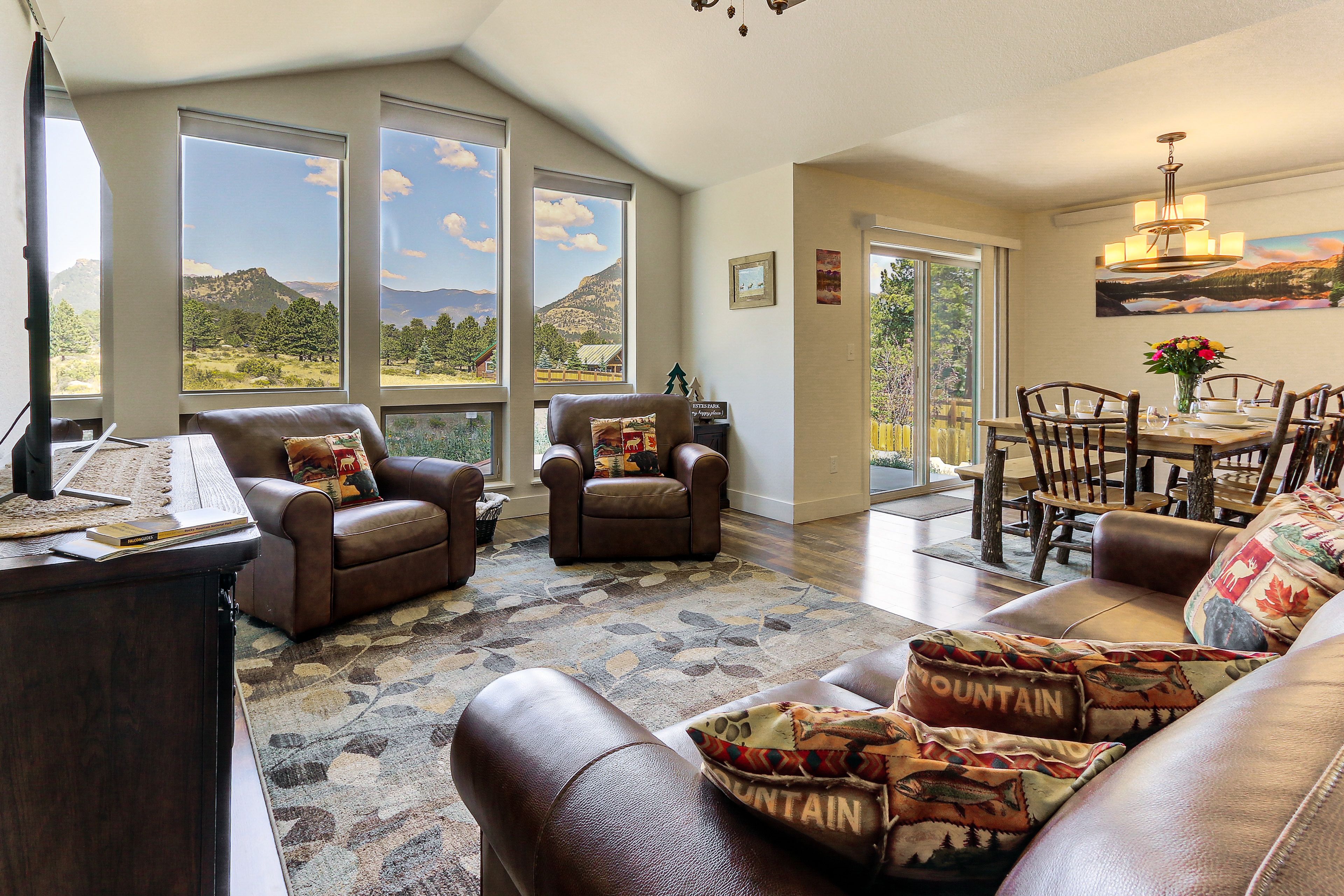 Estes Park Vacation Rental Townhome | 2BR | 2BA | 1,100 Sq Ft