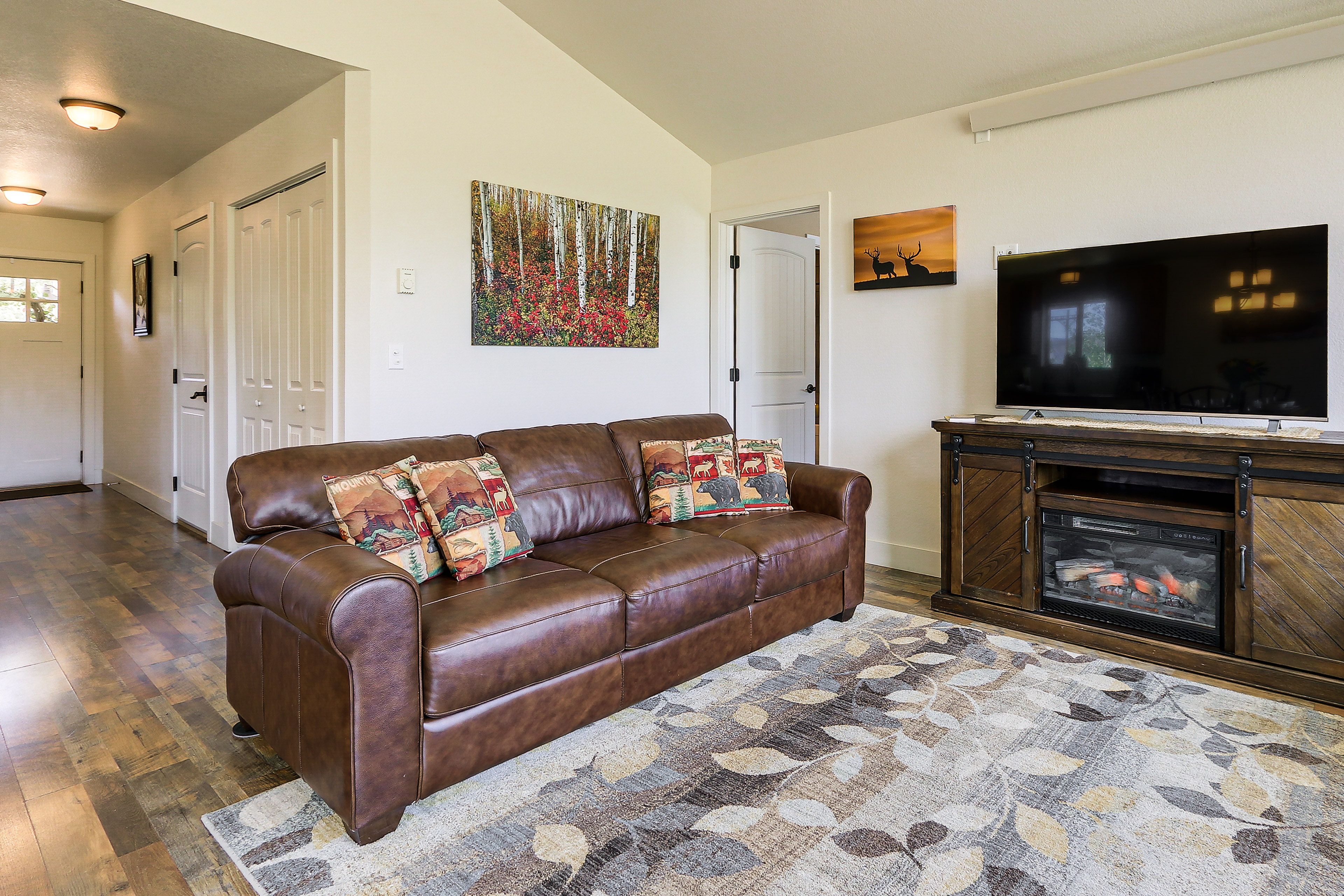 Living Room | Sleeper Sofa | Electric Fireplace