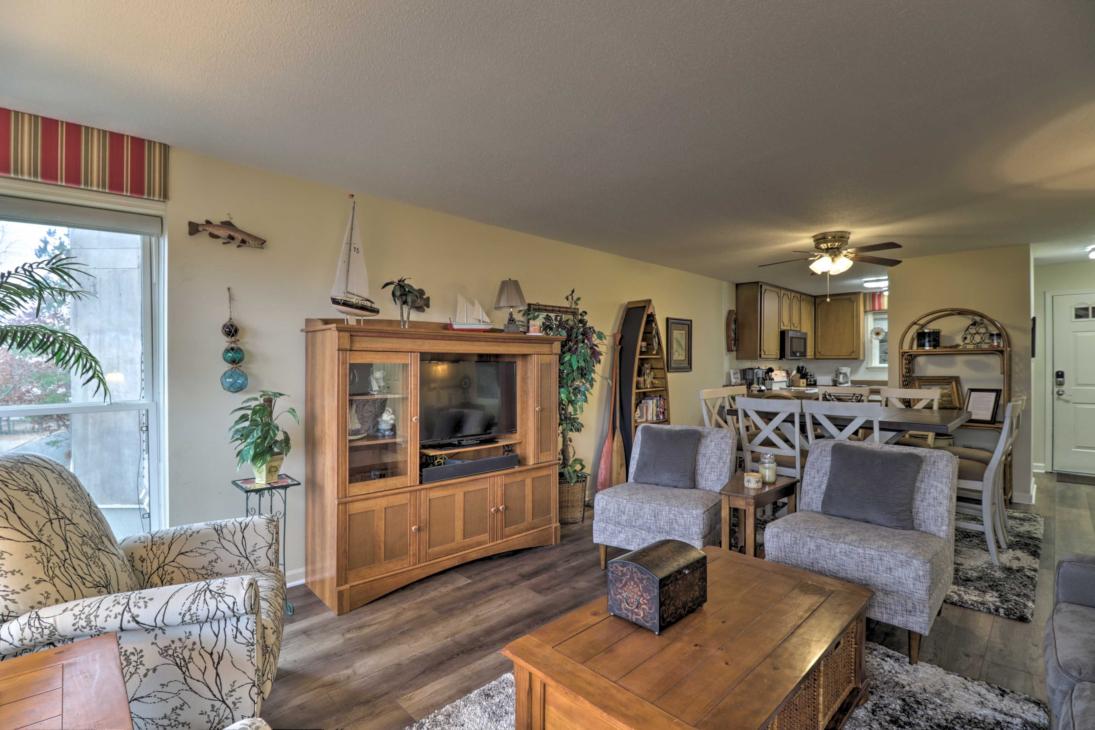Living Room | Central A/C + Heating | Free WiFi