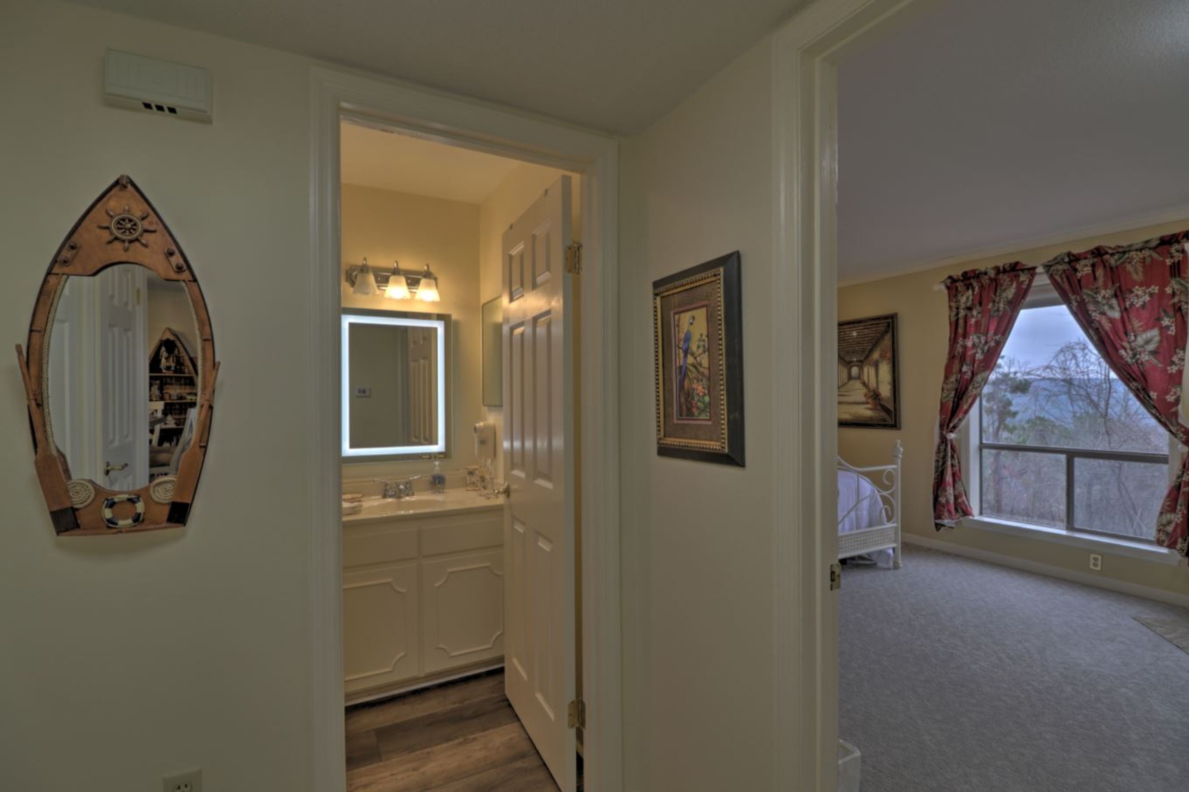 Full Bathroom