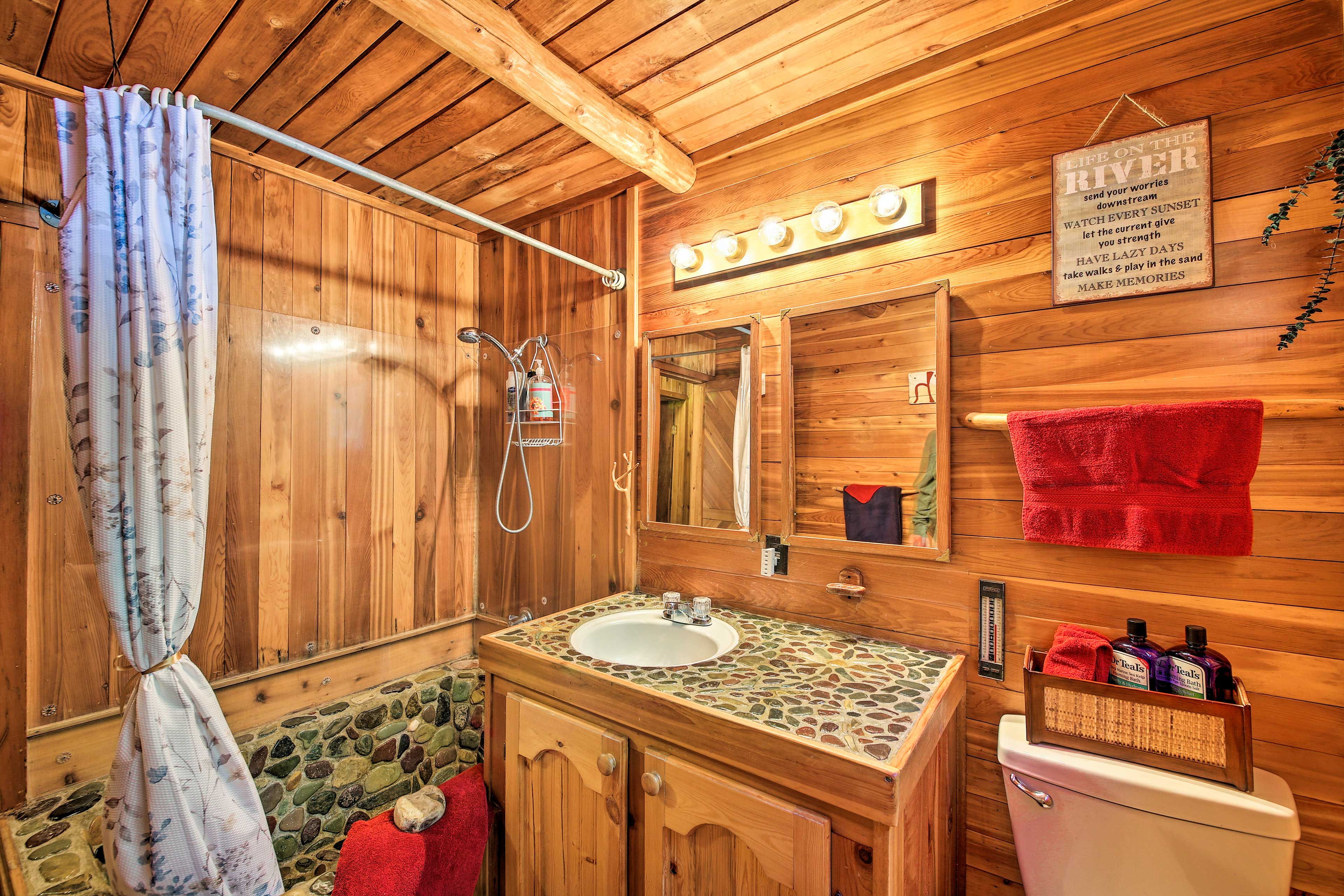 Bathroom | Complimentary Toiletries