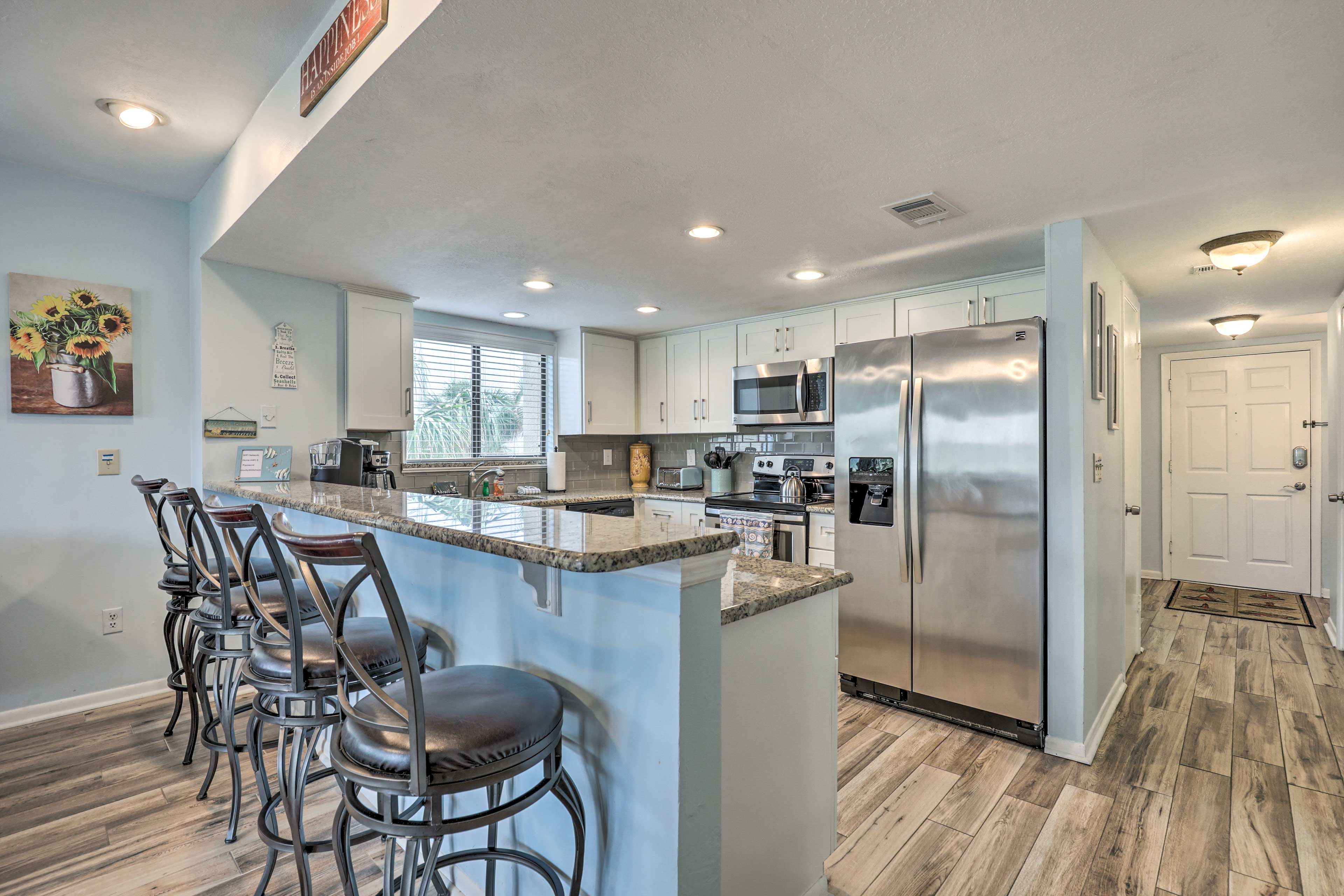 Kitchen | Breakfast Bar