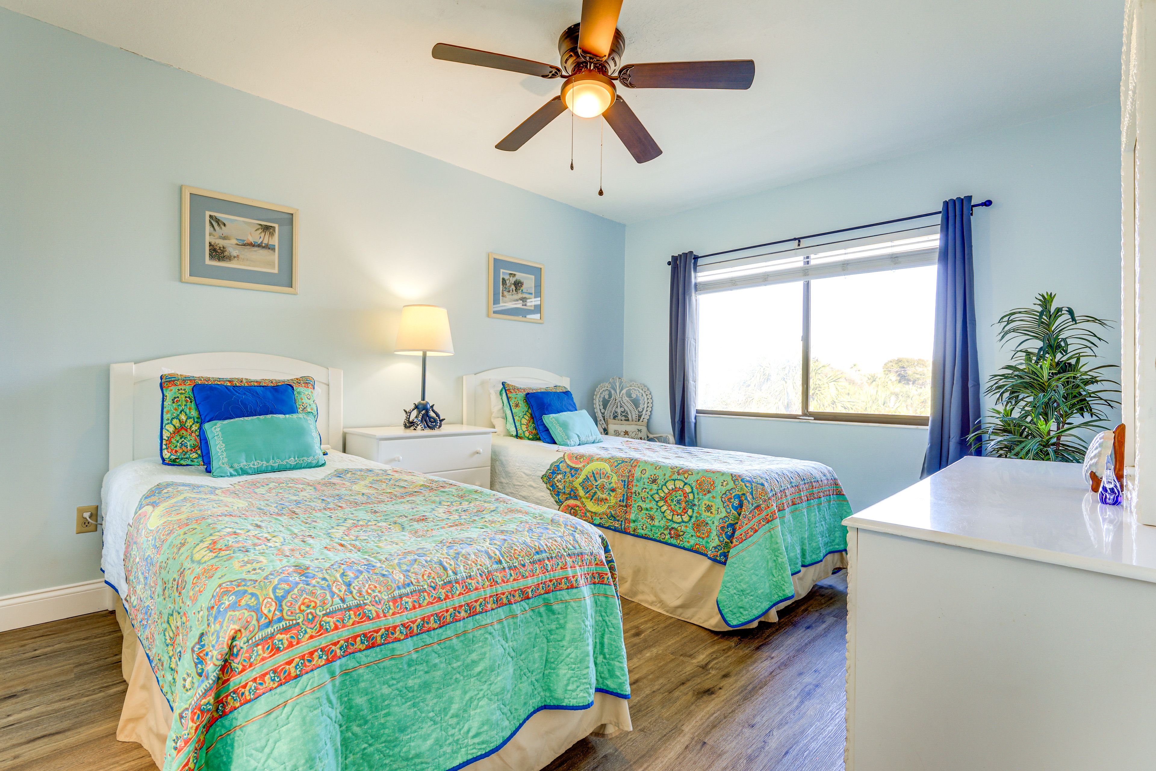 Bedroom 3 | 2 Twin Beds