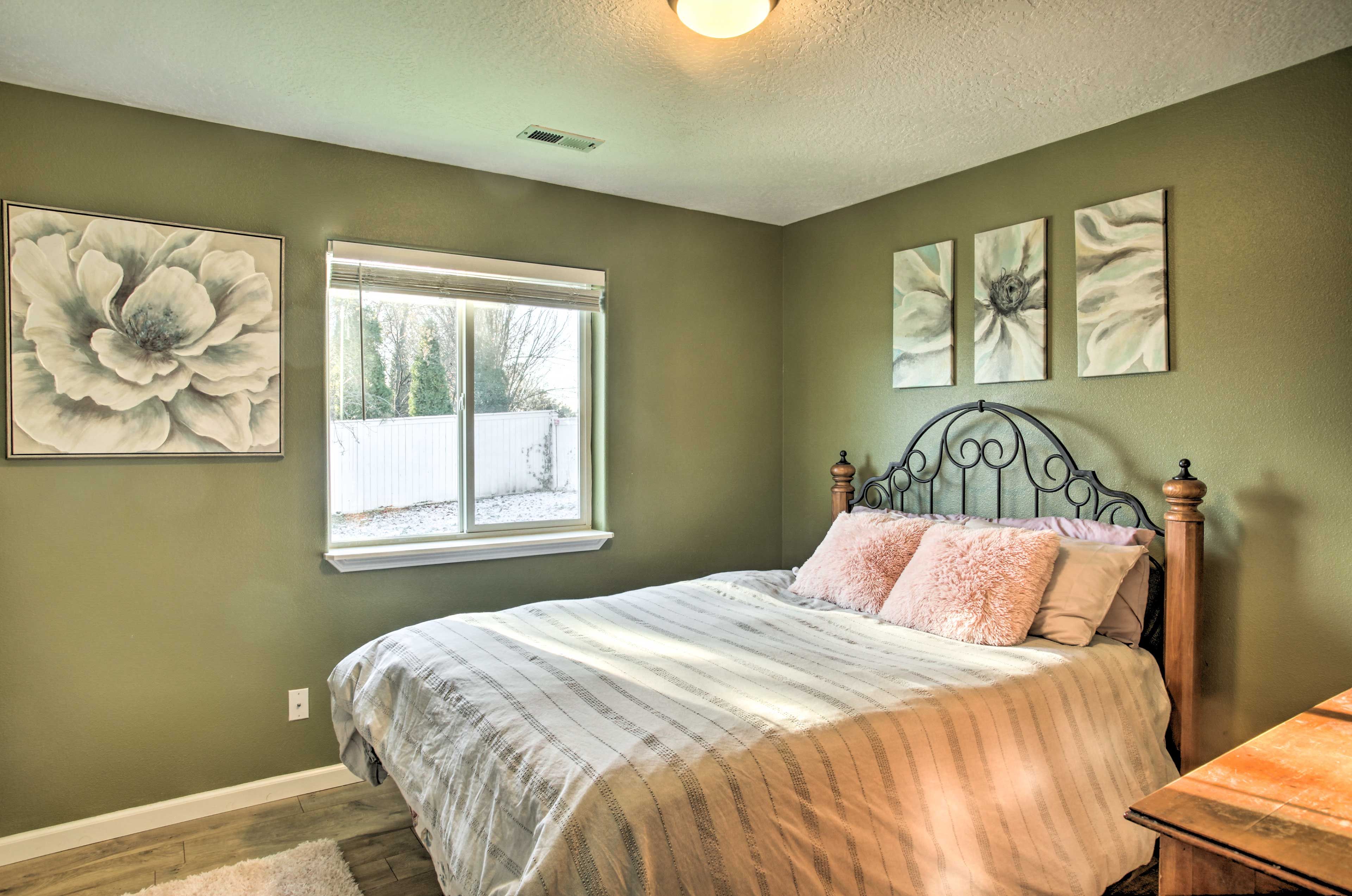 A queen bed can sleep 2 guests.