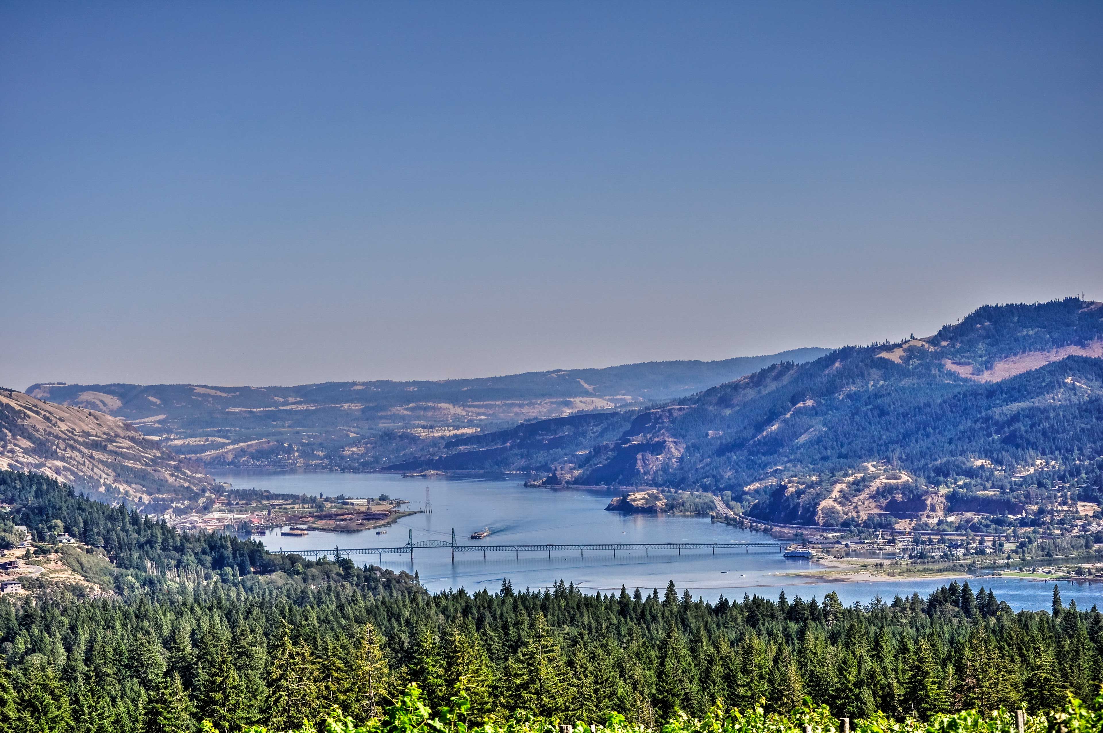 Surounding Area | Columbia River