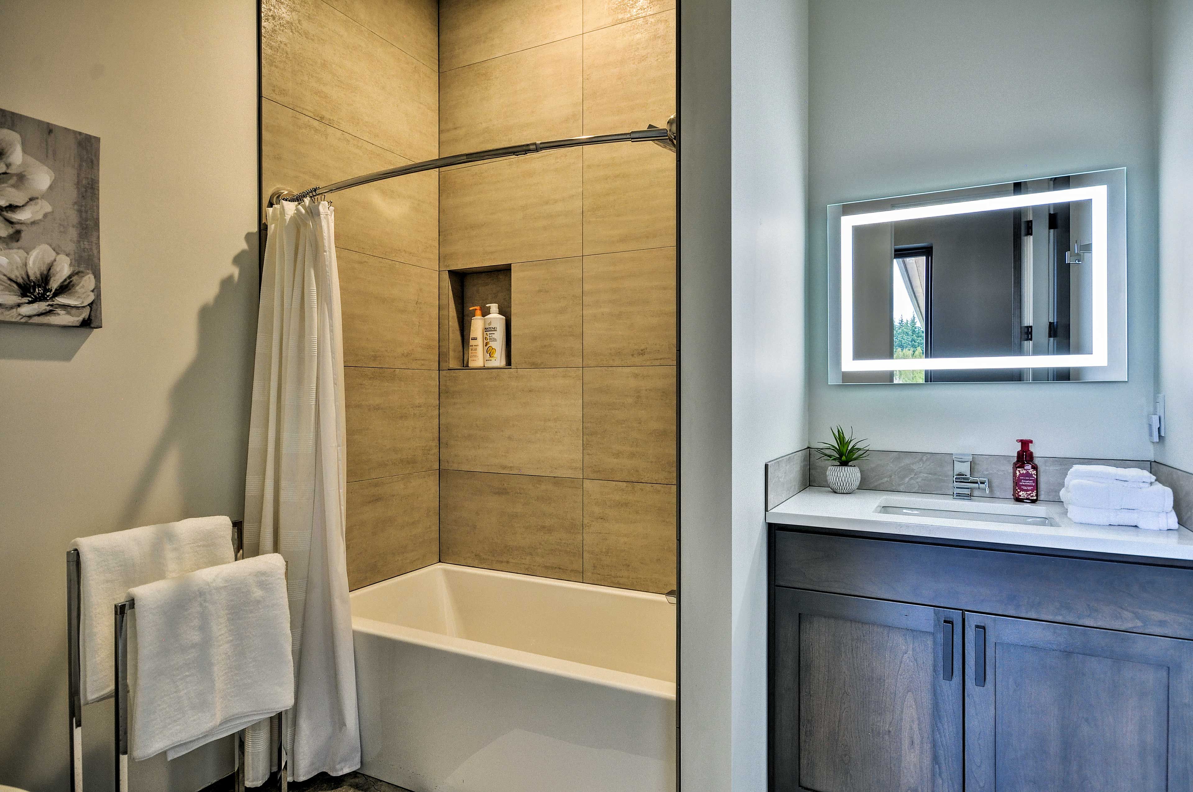 Full Bathroom
