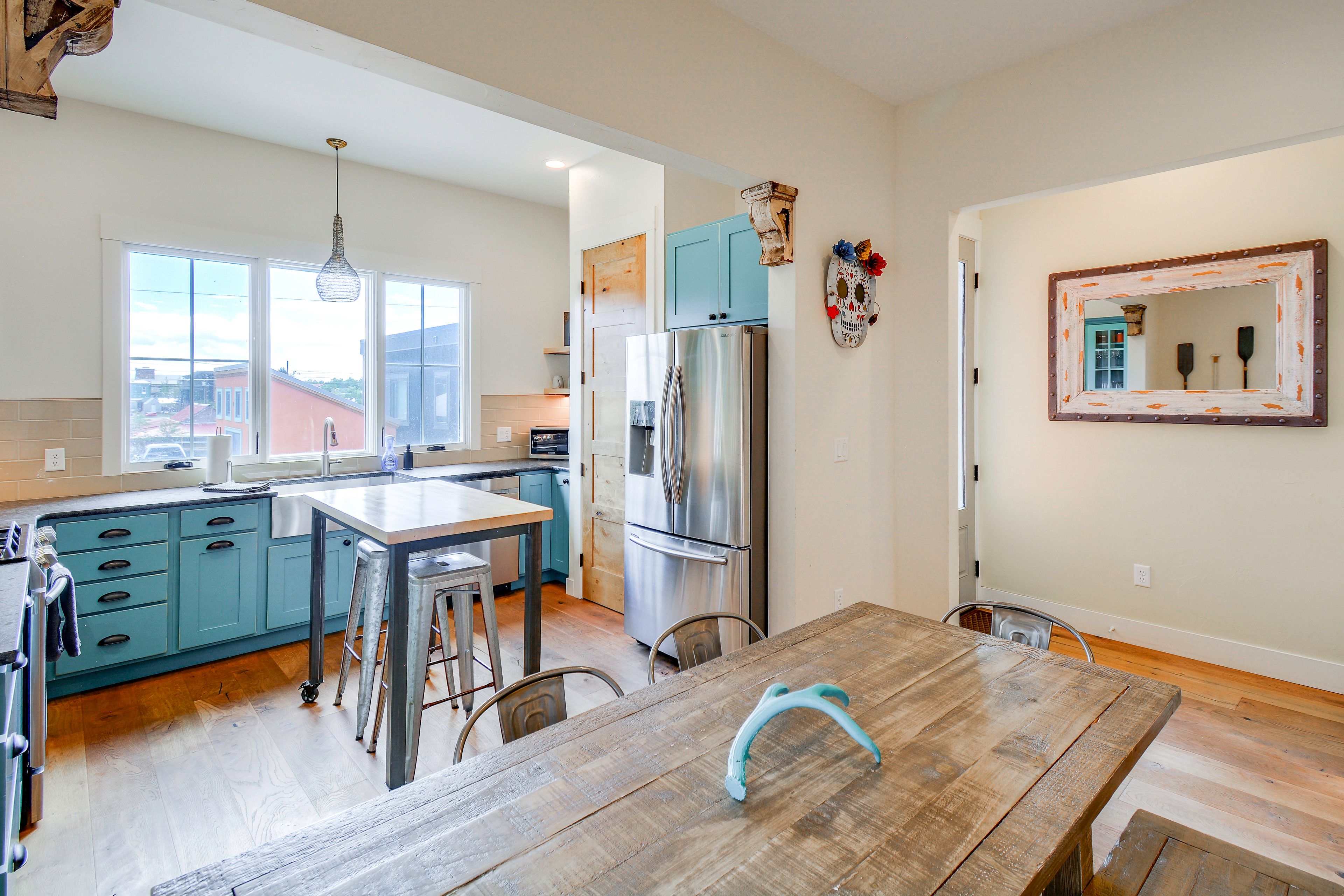 Kitchen | Dining